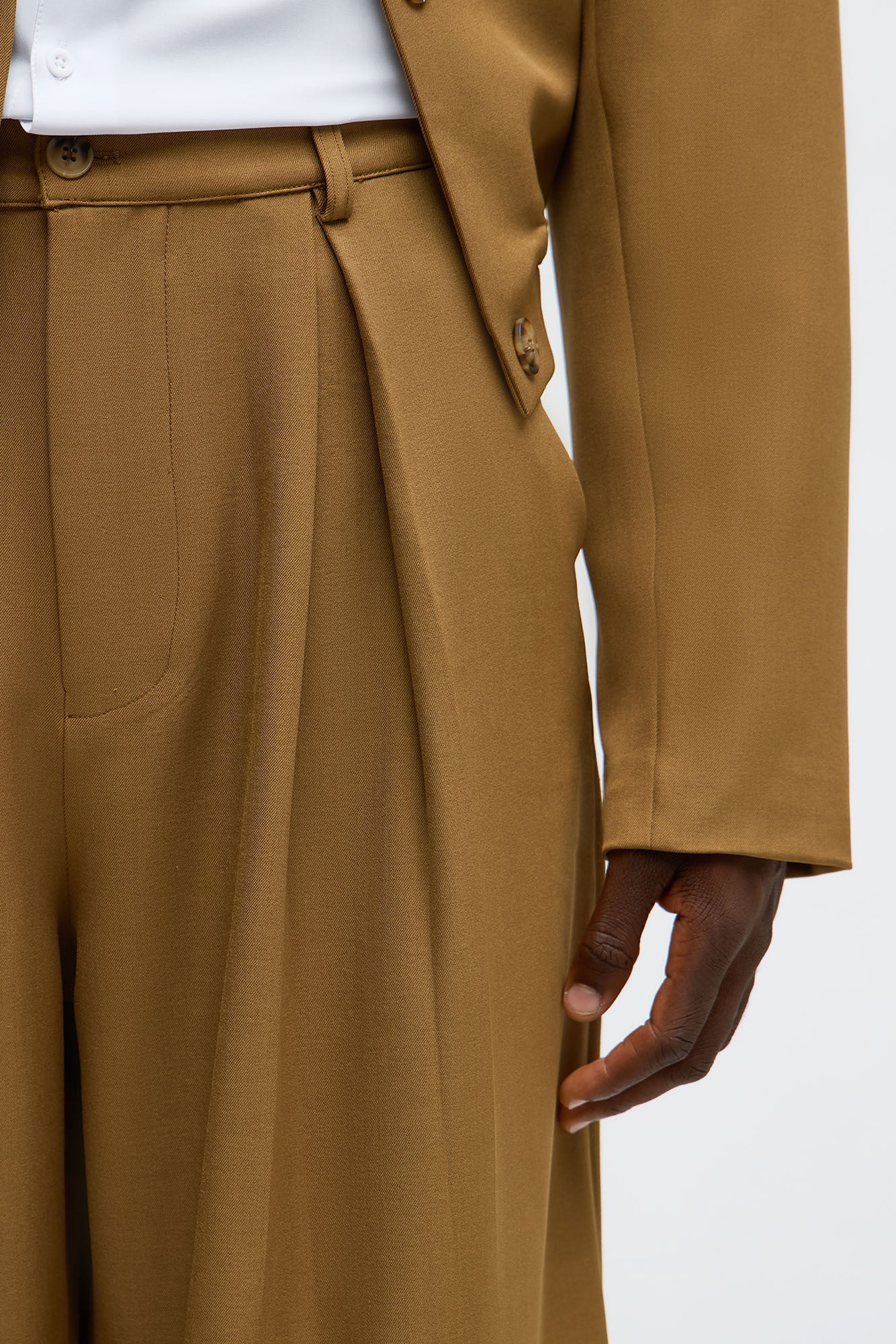 Strikeout Pleated Trouser - Brown
