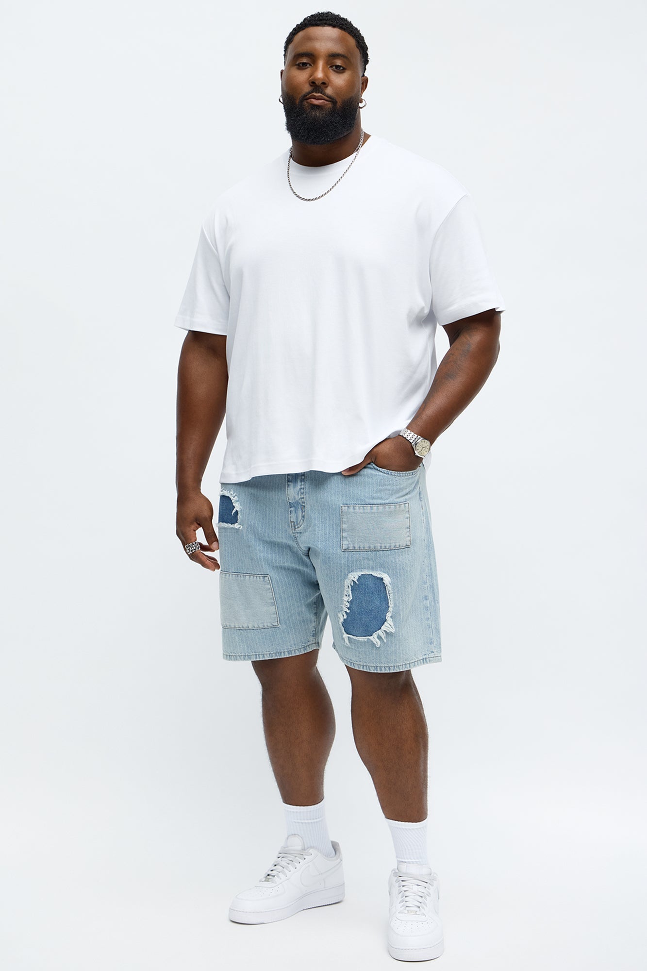 Relaxed Contrast Distressed Denim Short - Medium Wash