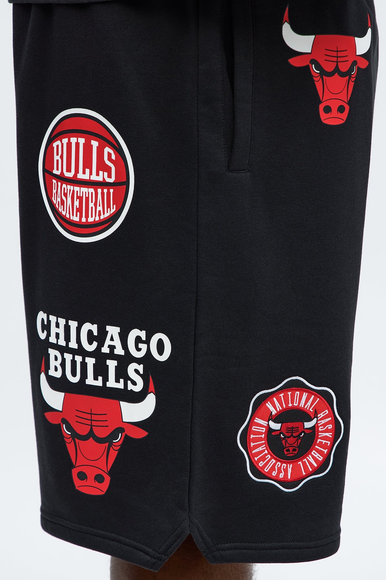 Bulls Basketball Sweatshorts - Black