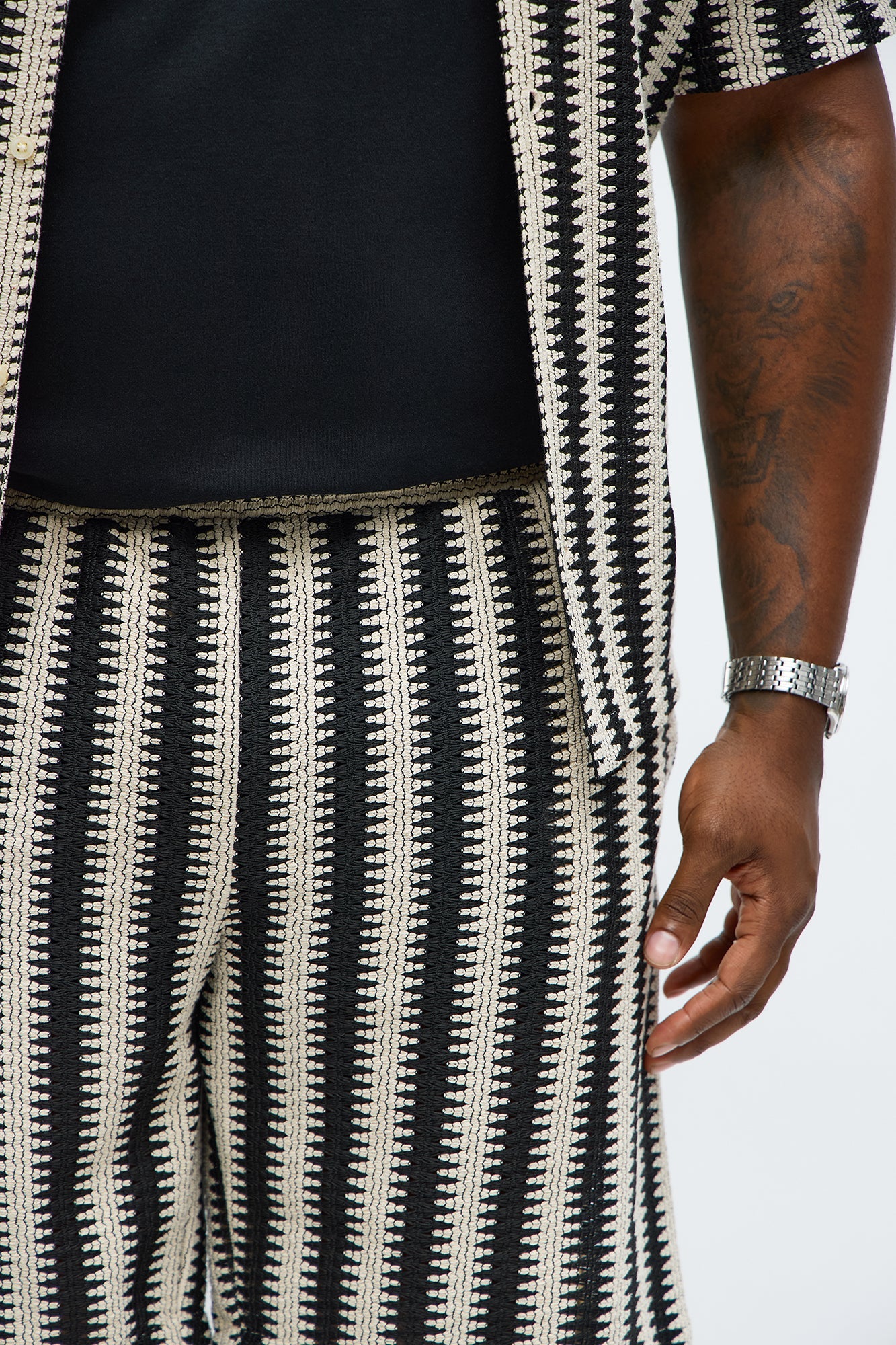 Summit Striped Relaxed Shorts - Black/combo