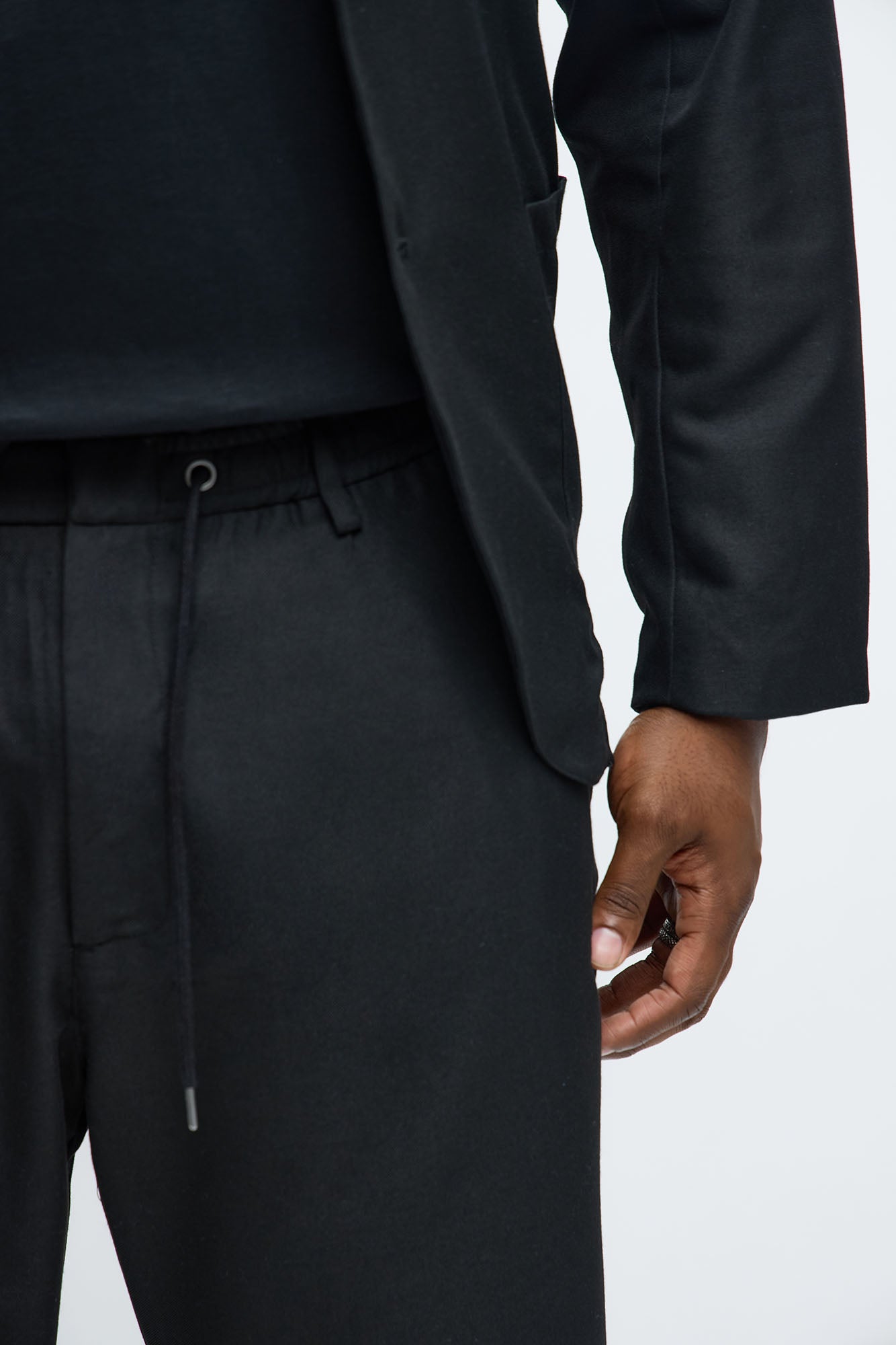 Slim Modern Stretch-Waist Everyday Trouser - Black