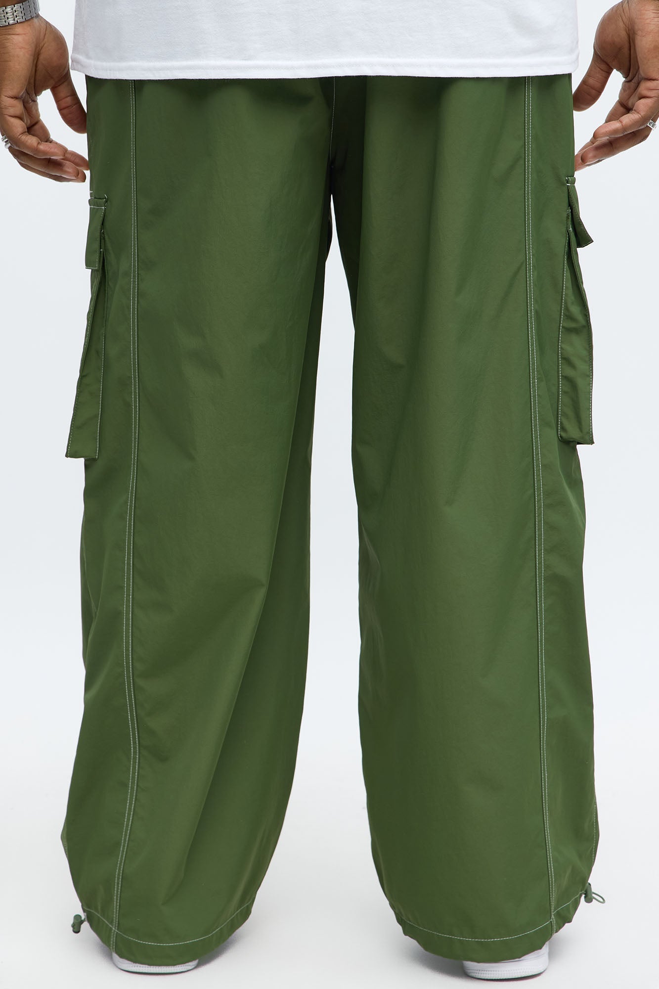 Baggy Stay Moving Contrast Stitch Nylon Cargo Pants - Olive