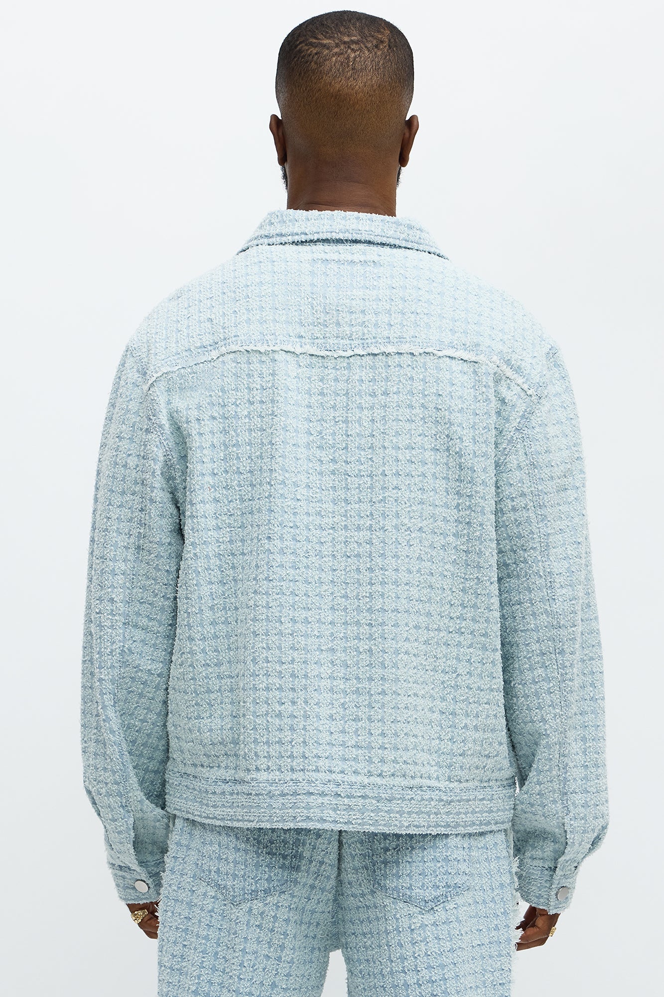 Cropped Textured Frayed Trucker Jacket - Light Blue Wash