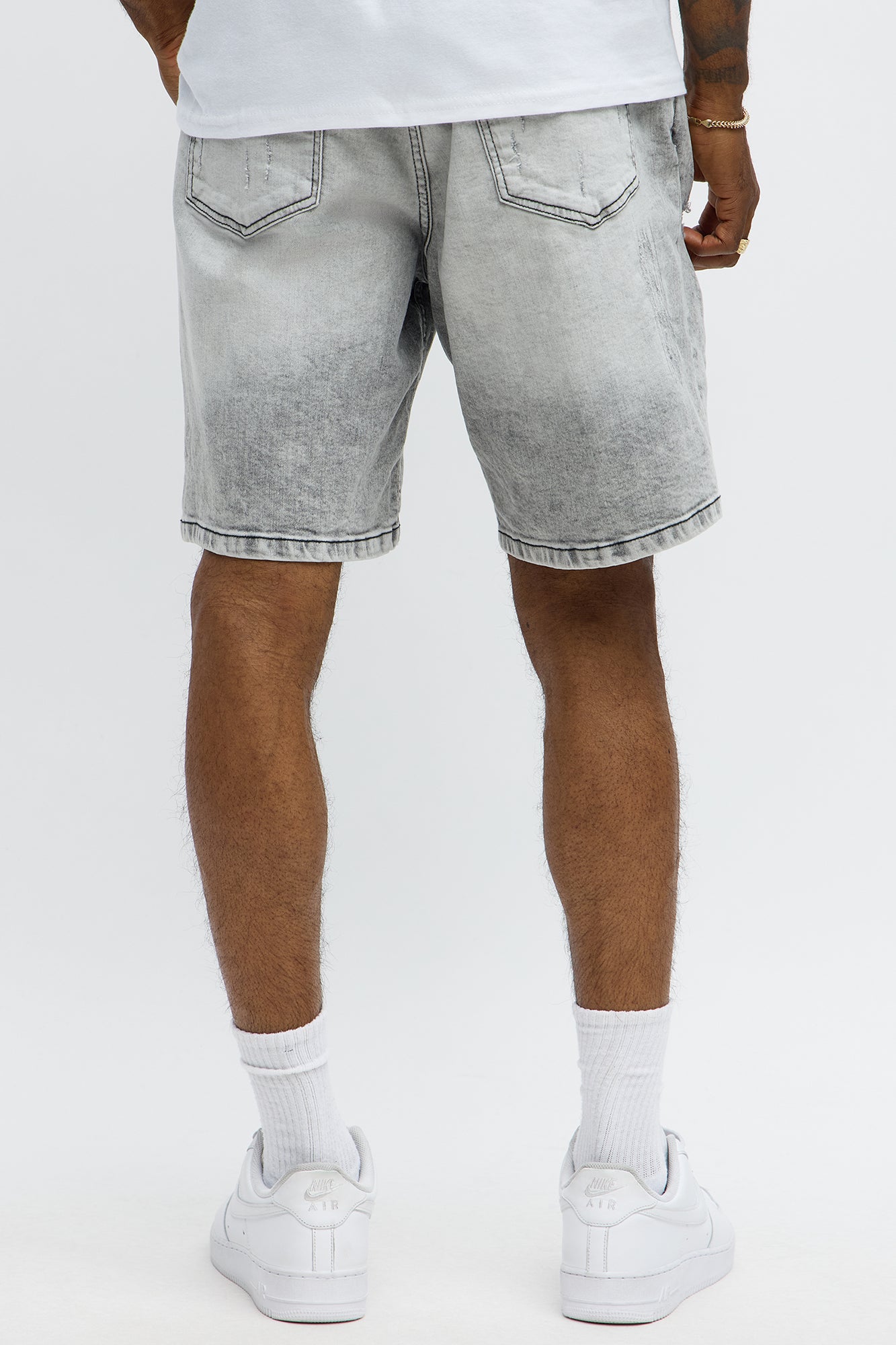 Relaxed Looking Out Ripped And Repair Denim Shorts - Grey
