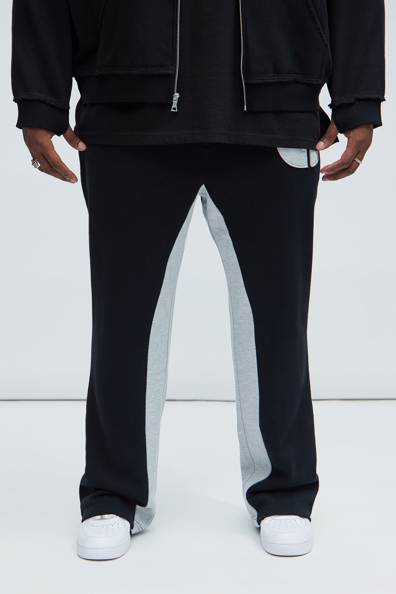 Tyson Number 3 Skinny Flare Sweatpants - Black/combo