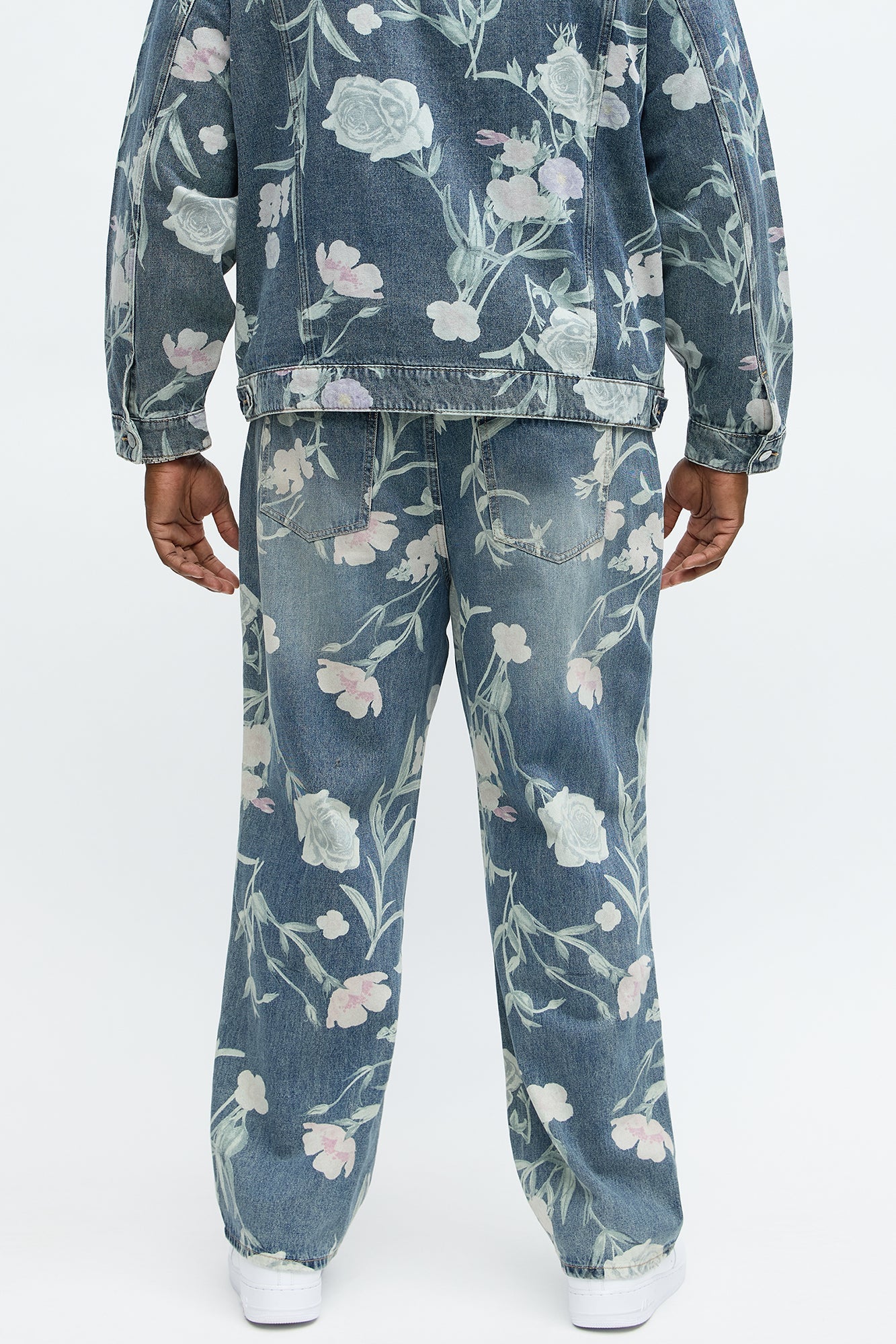 Relaxed Straight Fallen Roses Jeans - Medium Blue Wash