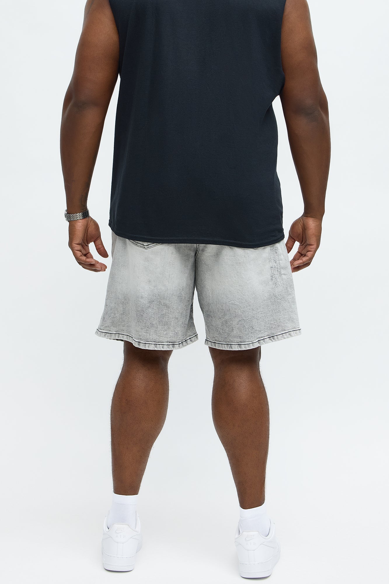 Relaxed Looking Out Ripped And Repair Denim Shorts - Grey