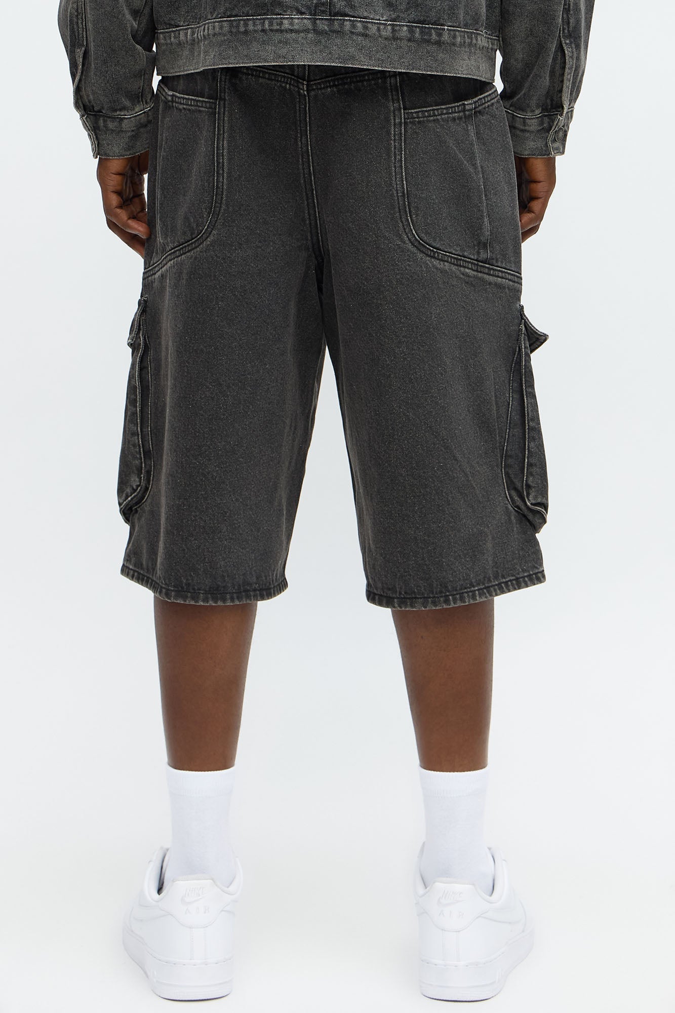 Baggy Bit Contrast Cargo Denim Short - Black Wash