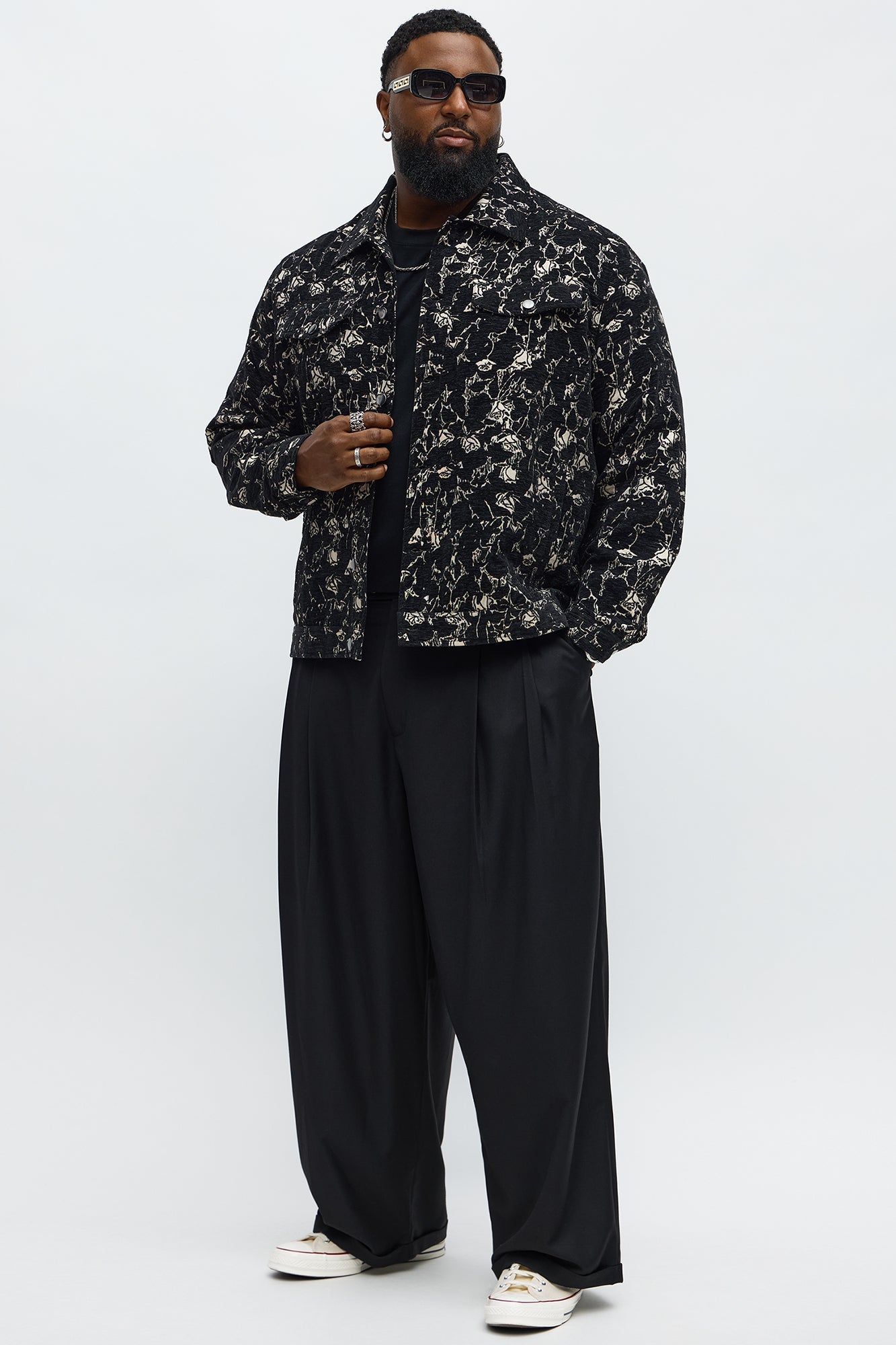 Baggy Pleated Everyday Trouser - Black