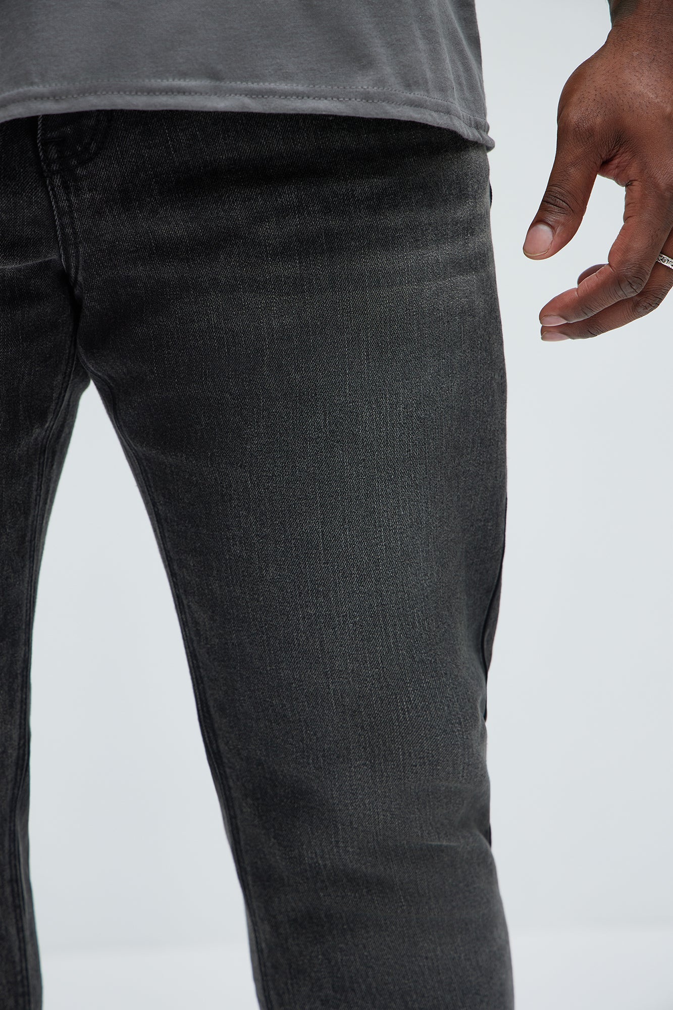 Andrew Slim Jeans - Black Wash
