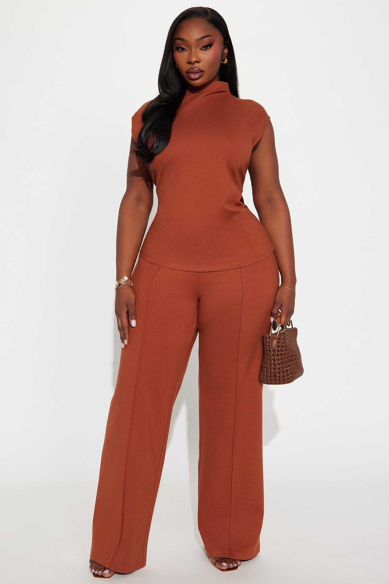 Power Stance Sleeveless Pant Set - Cognac
