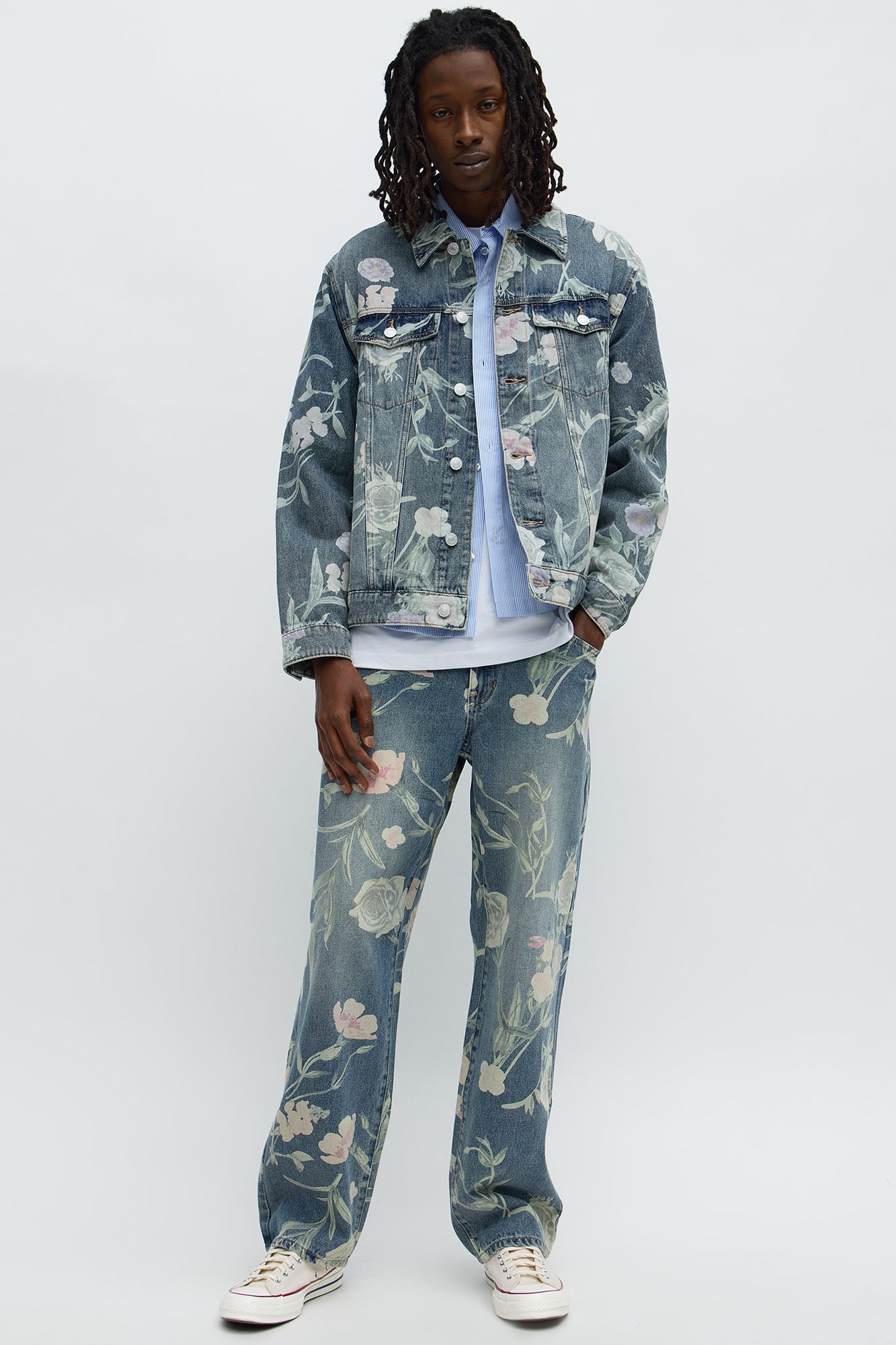 Fallen Roses Trucker Jacket - Medium Blue Wash