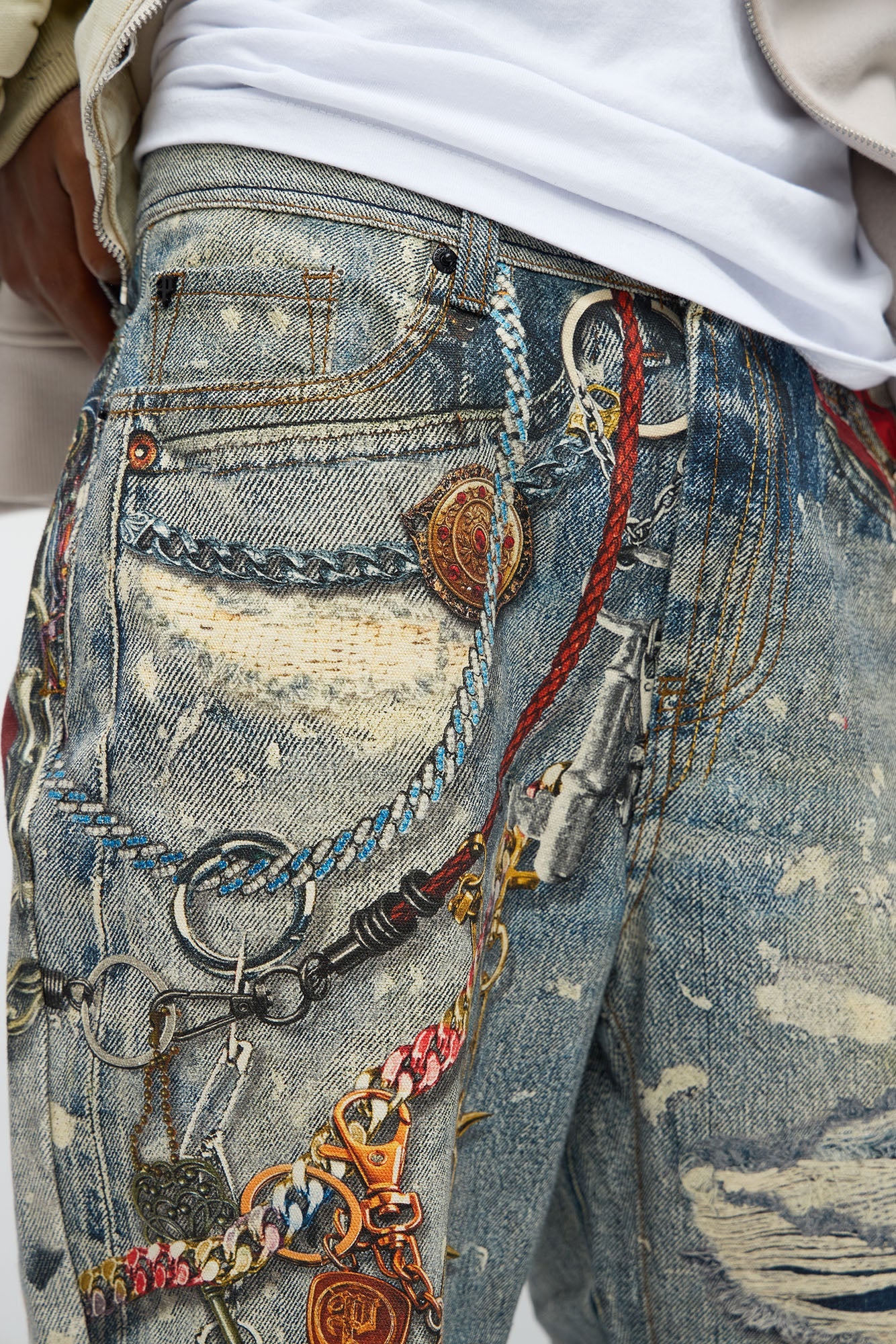 Baggy Got Them Chains On Me Printed Jean - Medium Wash