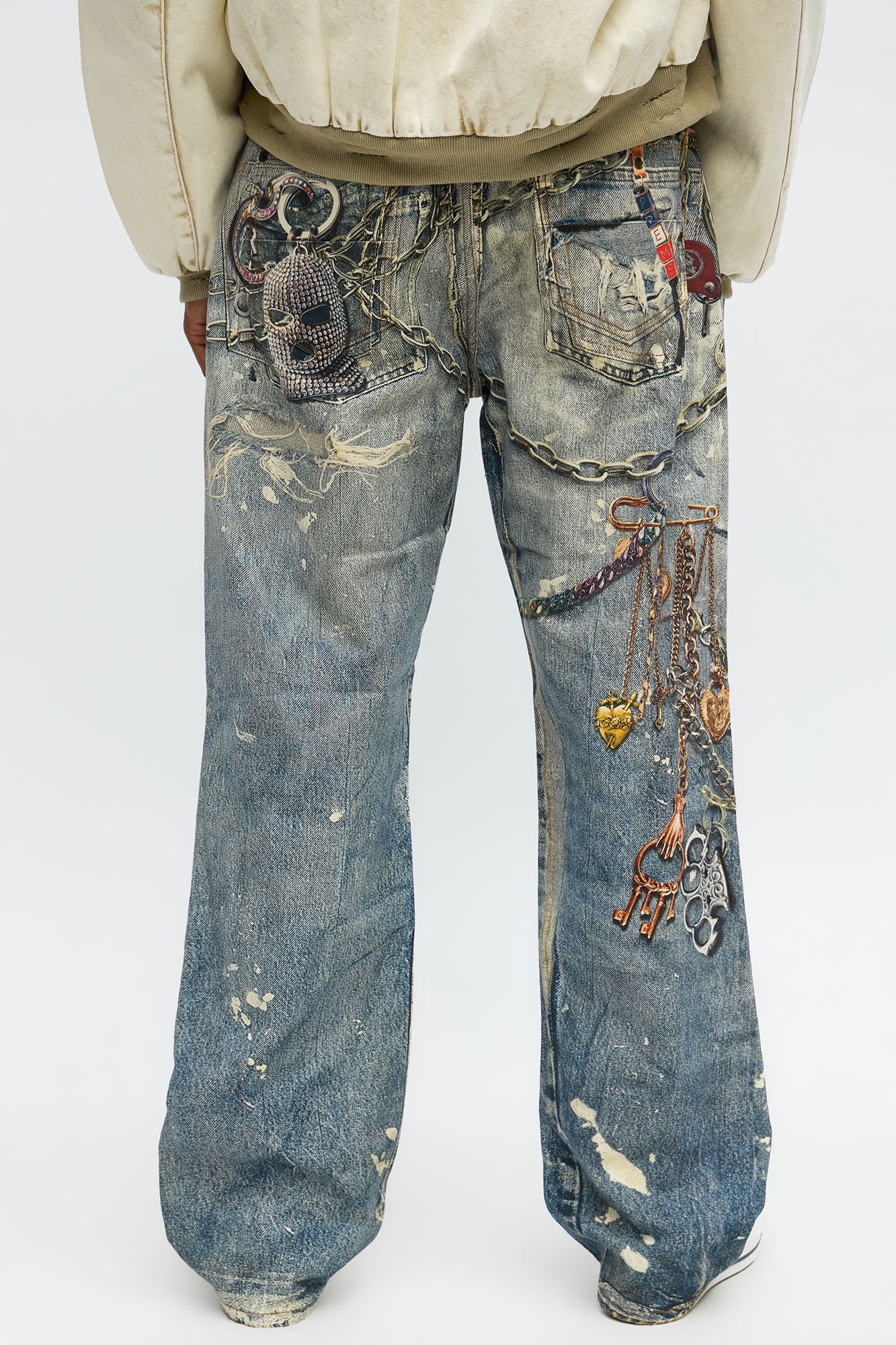 Baggy Got Them Chains On Me Printed Jean - Medium Wash