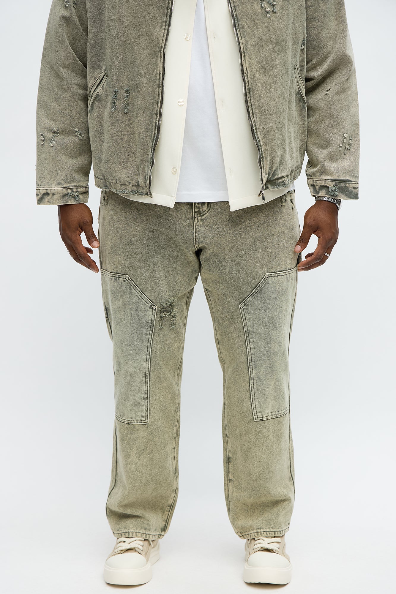 Straight Distressed Carpenter Jean - Olive