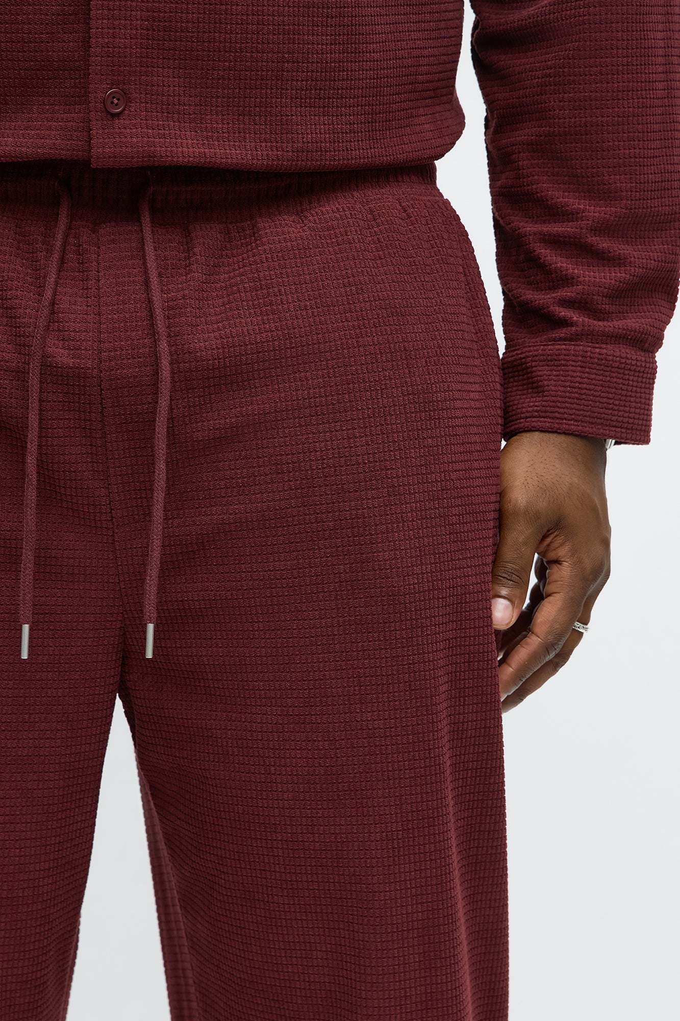 Straight Slow Burn Textured Slit Pant - Burgundy