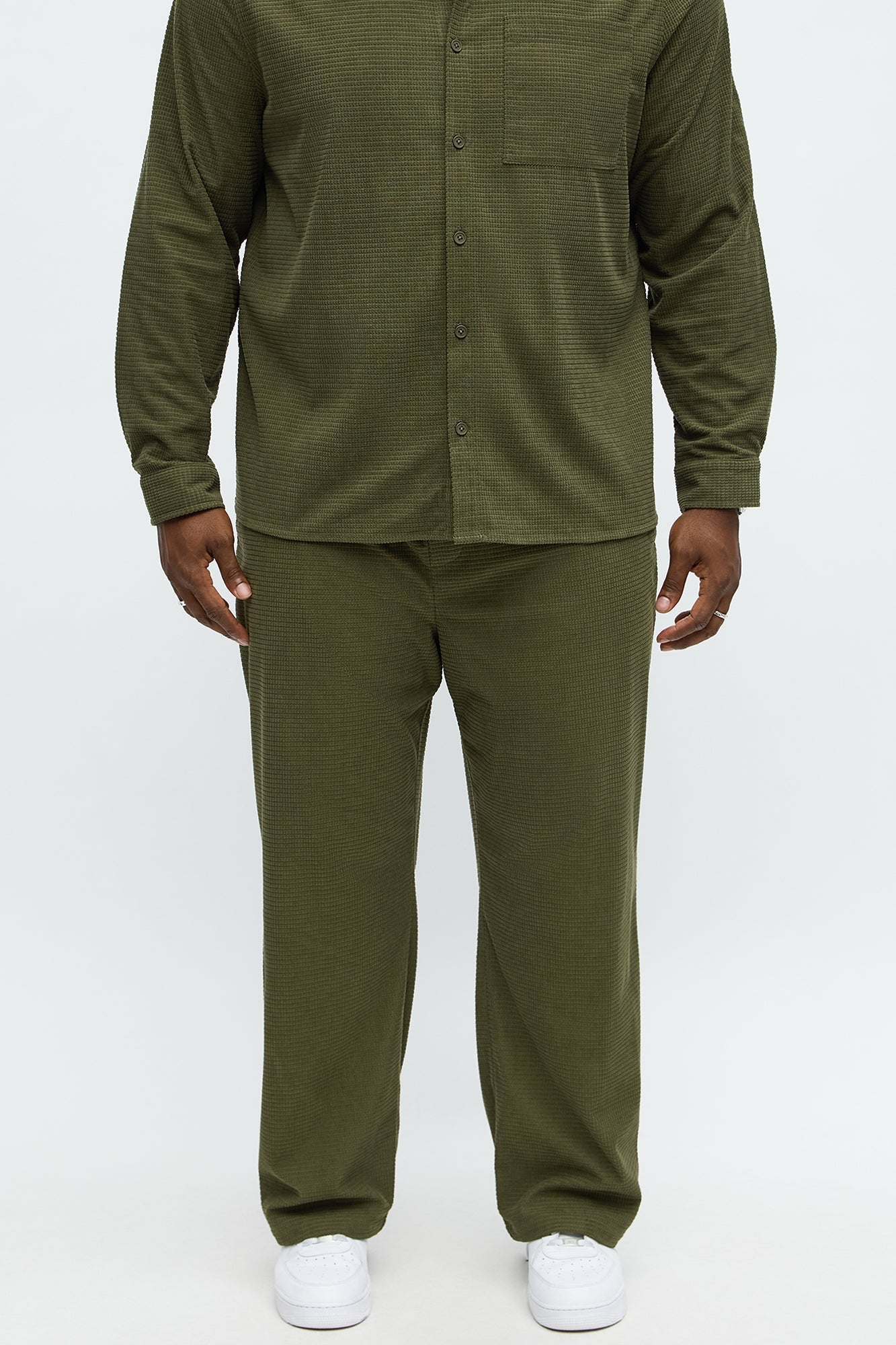 Straight Slow Burn Textured Slit Pant - Olive