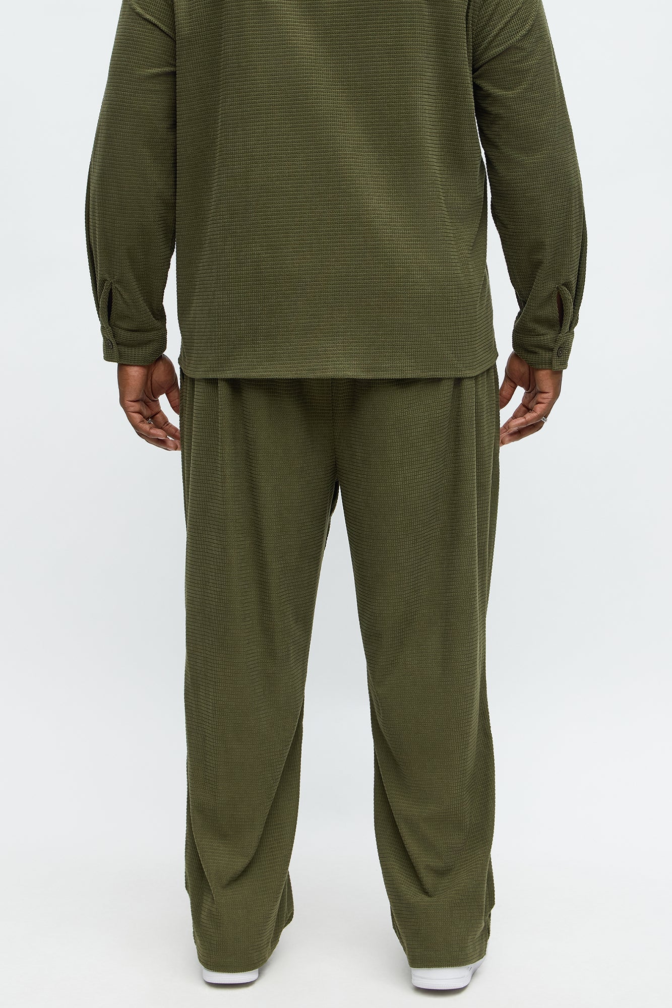 Straight Slow Burn Textured Slit Pant - Olive