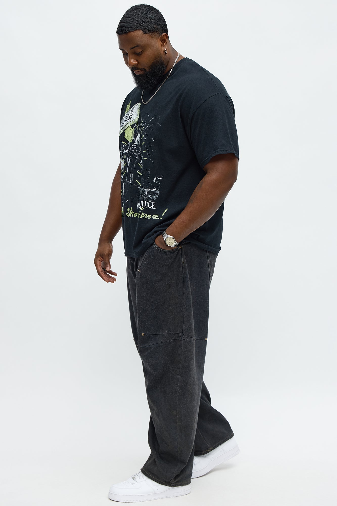 Beetlejuice It's Showtime! Short Sleeve Tee - Black