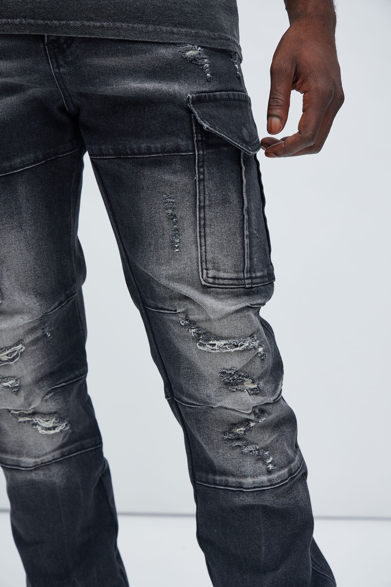 Call On Me Distressed Cargo Slim Jeans - Black Wash