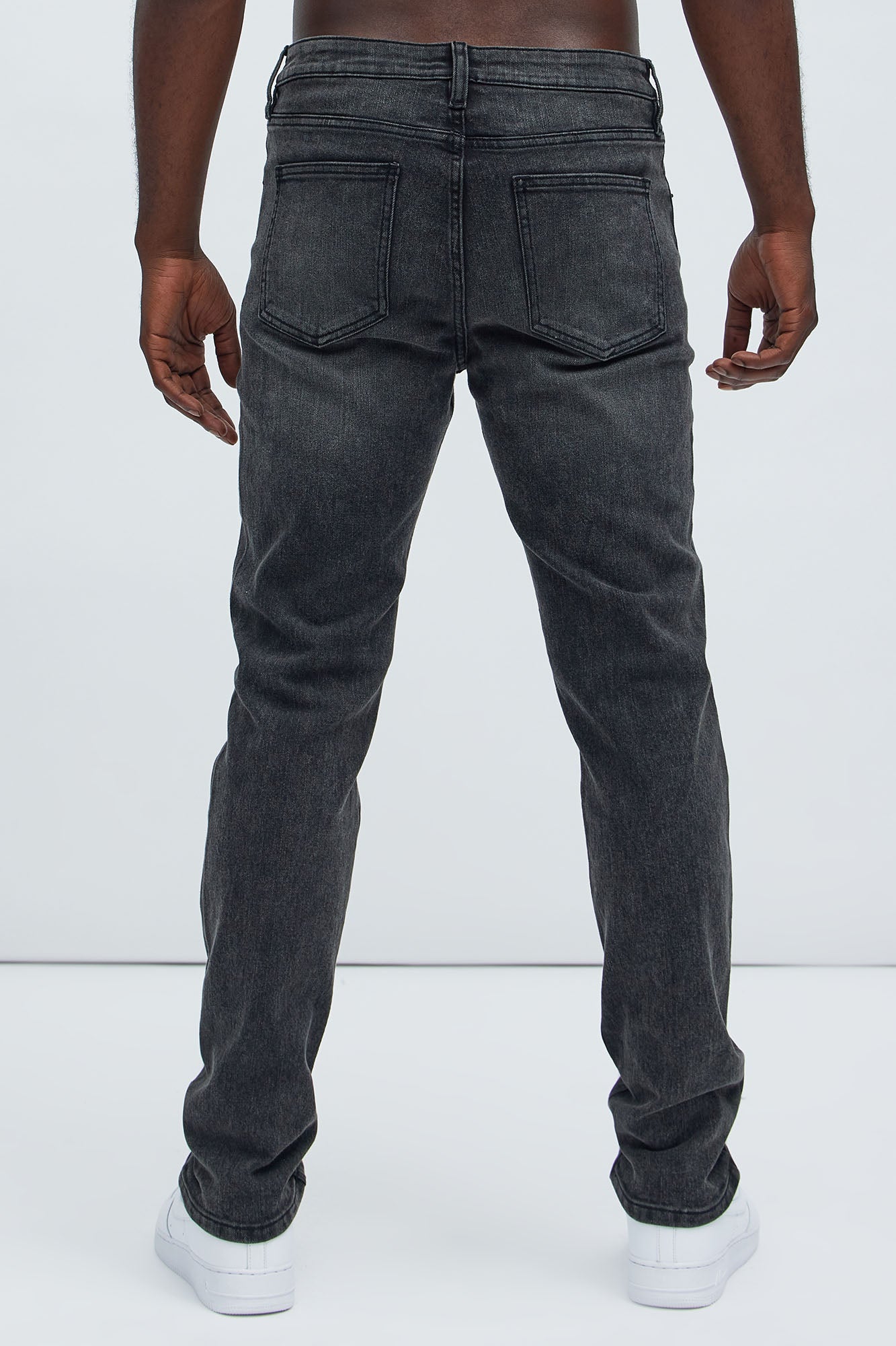 Andrew Slim Jeans - Black Wash