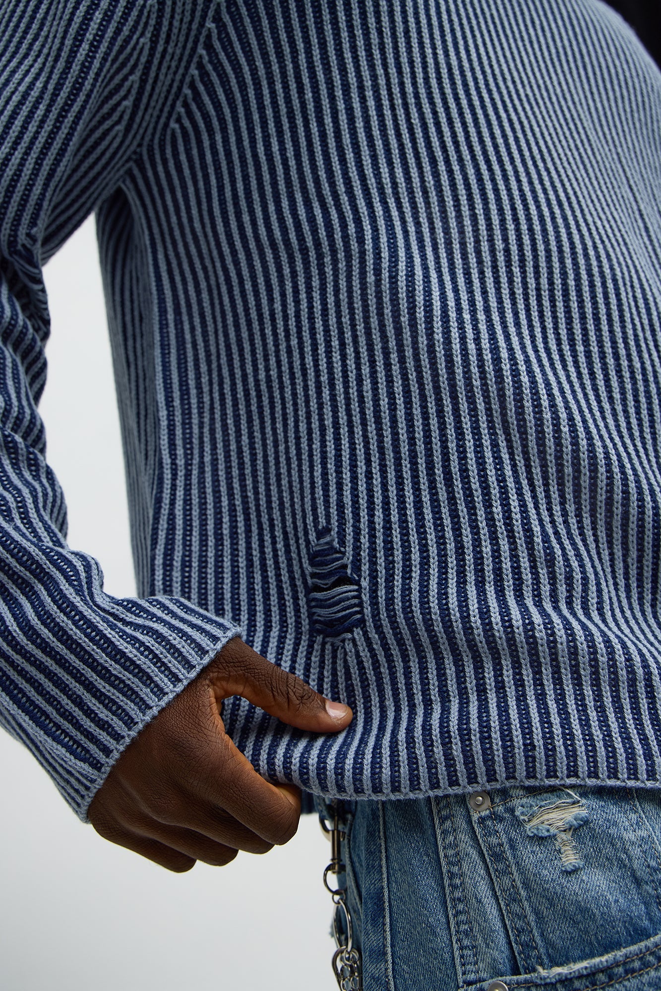 Cedarwood Distressed Mockneck Sweater - Blue/combo