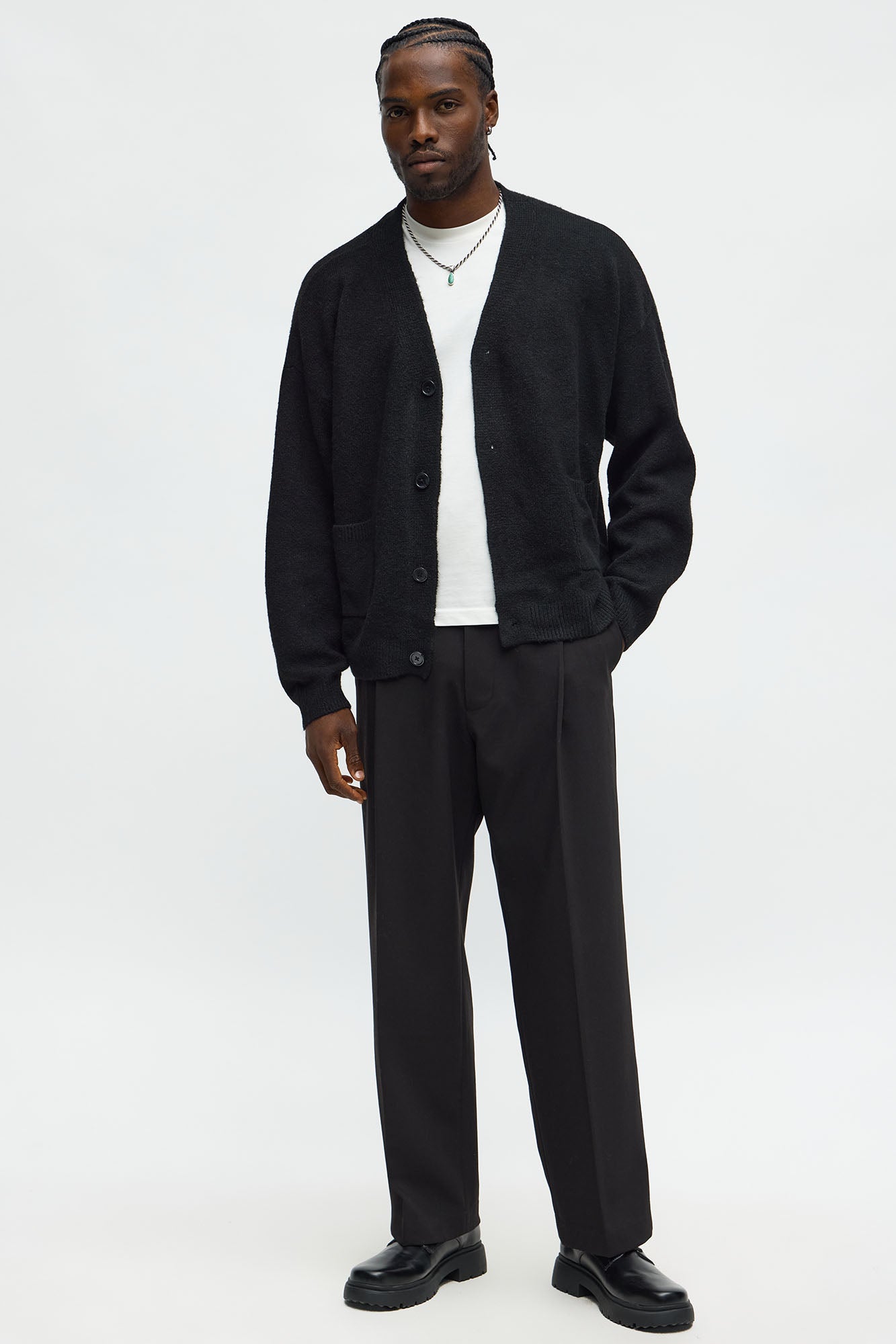 Cropped Harbor Ash Cardigan - Black