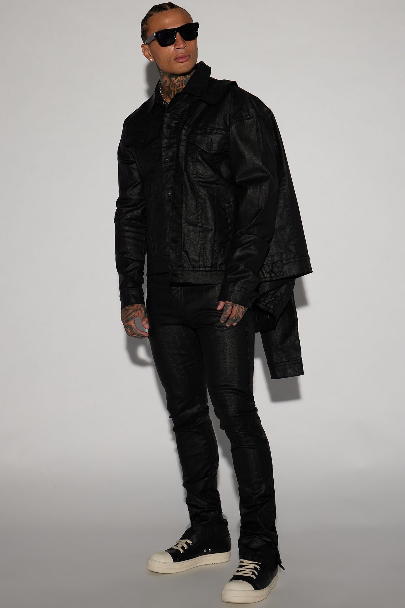 Rebel Like Me Pattern Waxed Trucker Jacket - Black