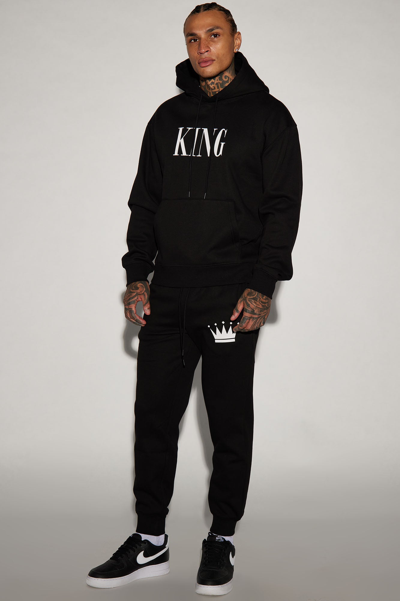 Family Goals King Hoodie - Black