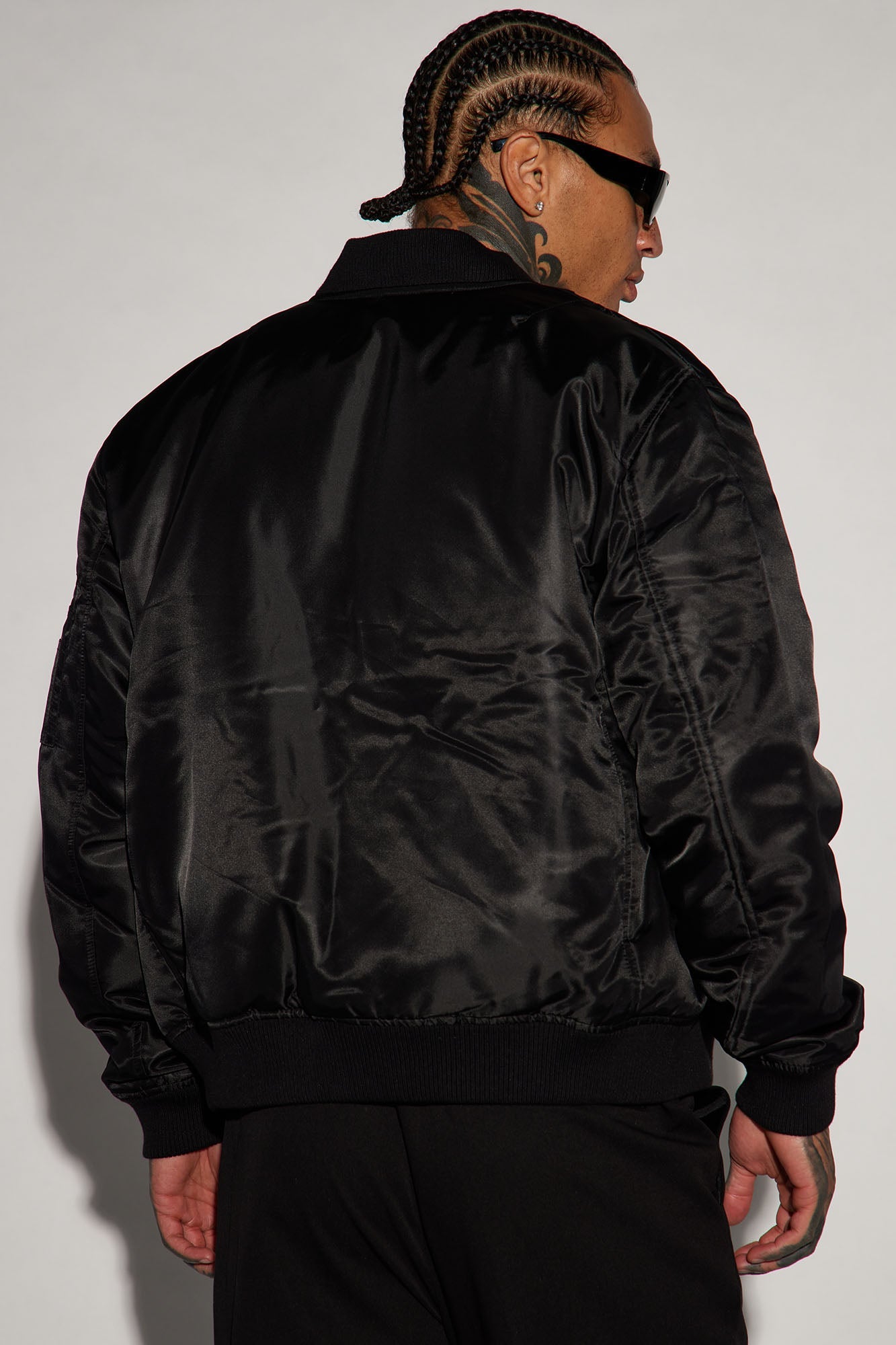 Classic Bomber Jacket - Black