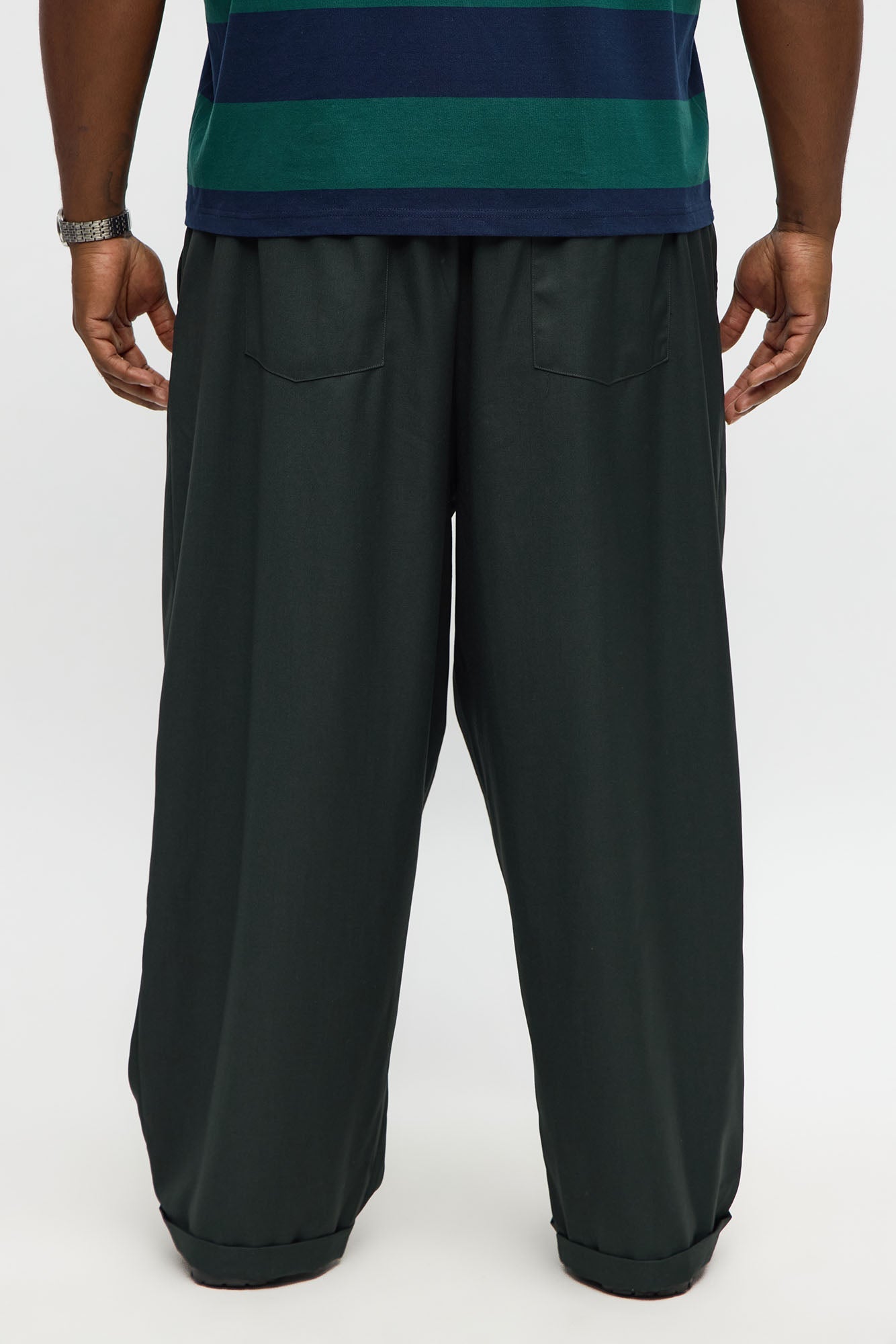 Baggy Pleated Everyday Trouser - Olive