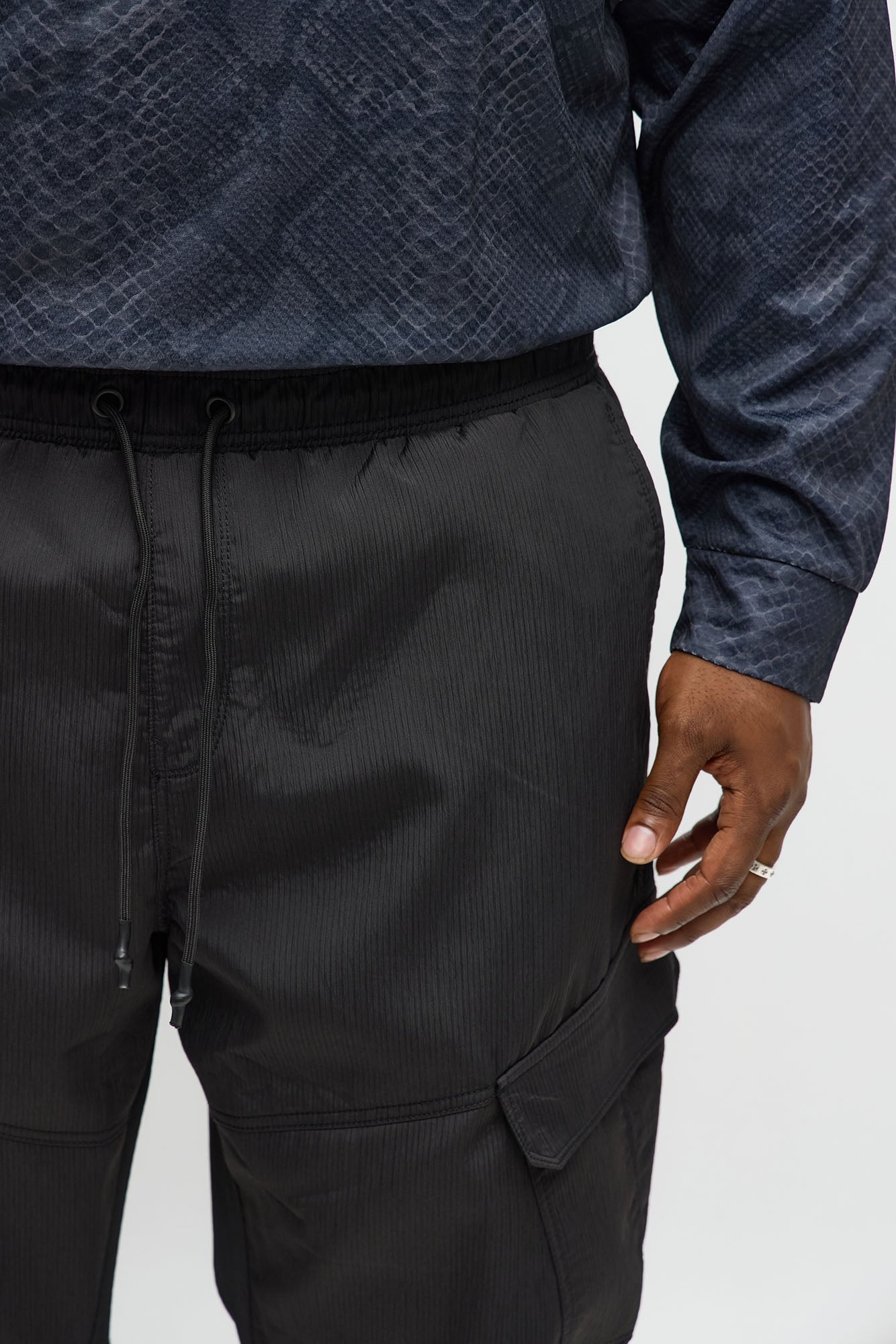 Slim Slanted Cargo Ribbed Pants - Black