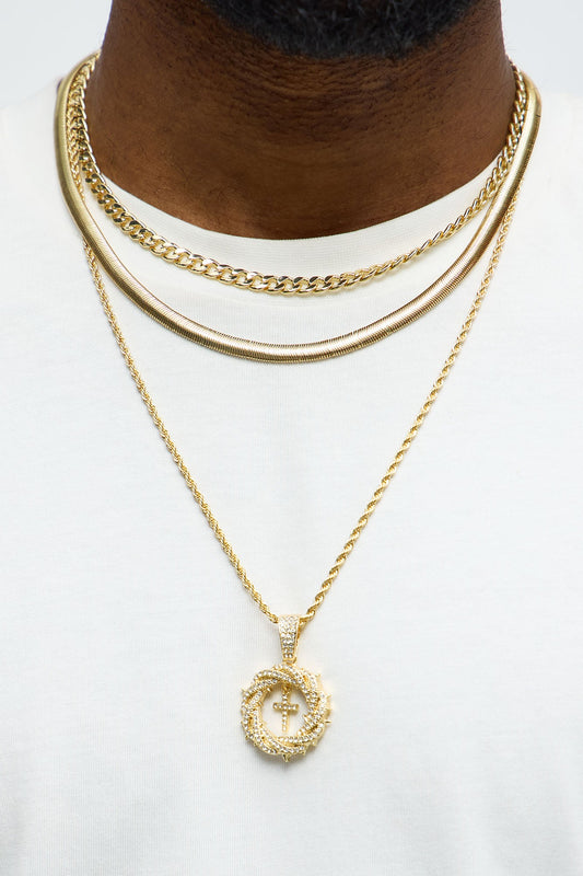 Crowned 3 Piece Necklace Set - Gold