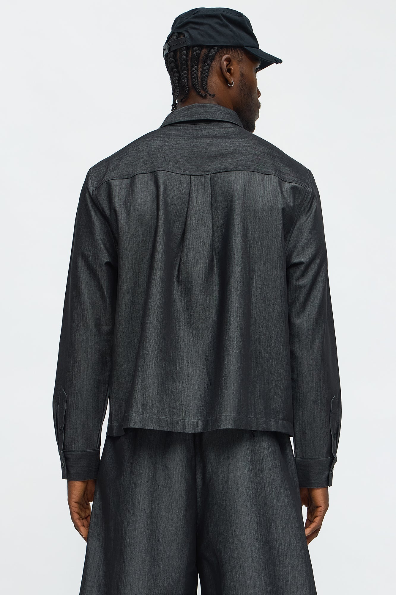 Cropped Bold Flow Button Up Shirt - Charcoal