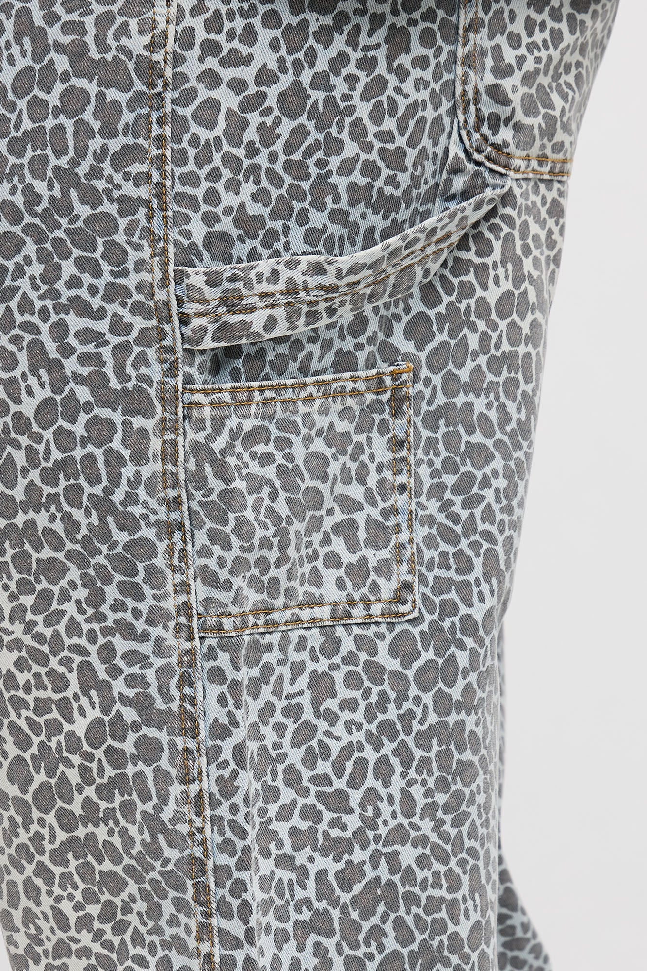 Slim Spot Me Out Leopard Jeans - Blue
