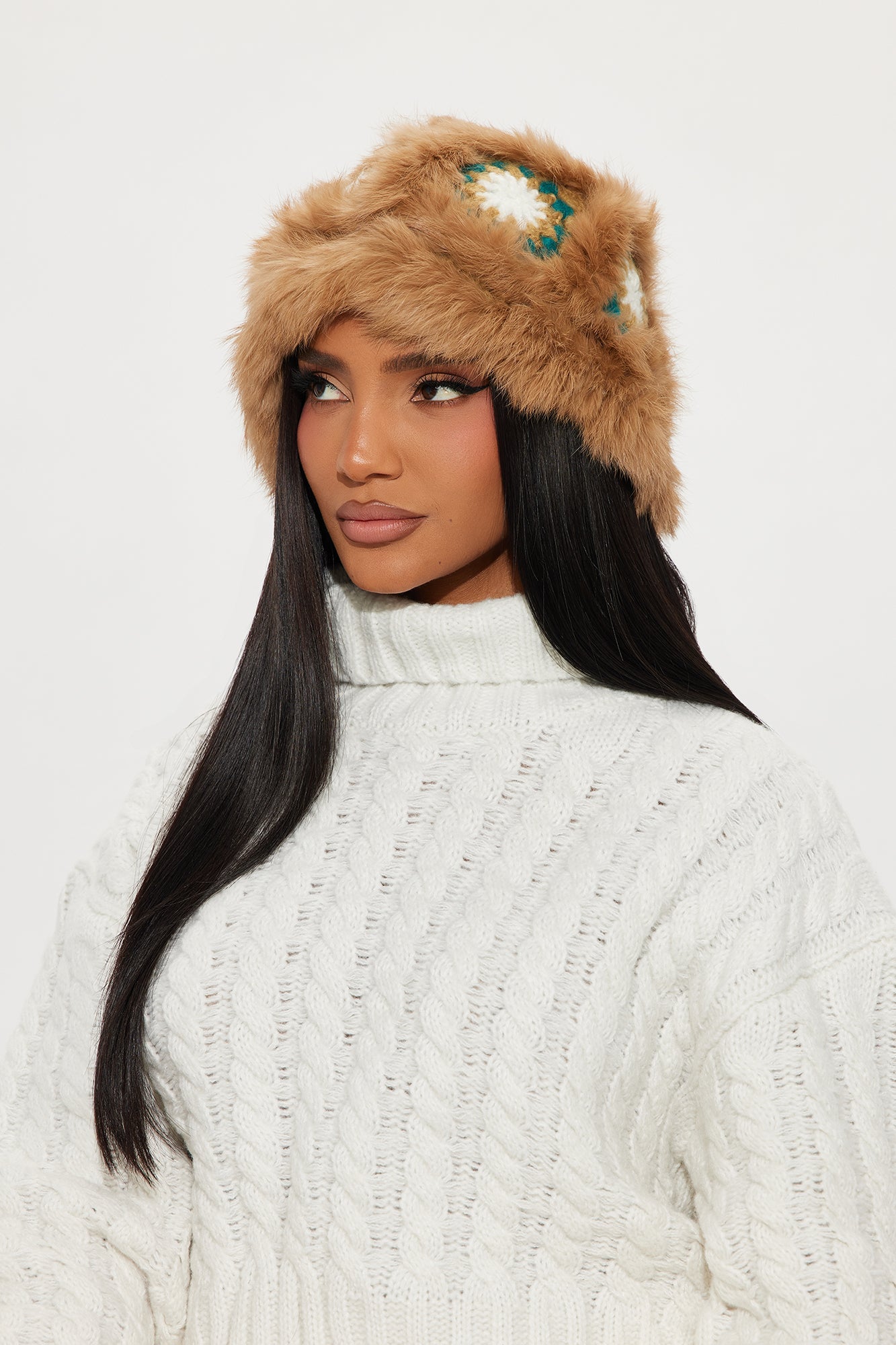 Alpine Vibes Beanie - Brown/combo