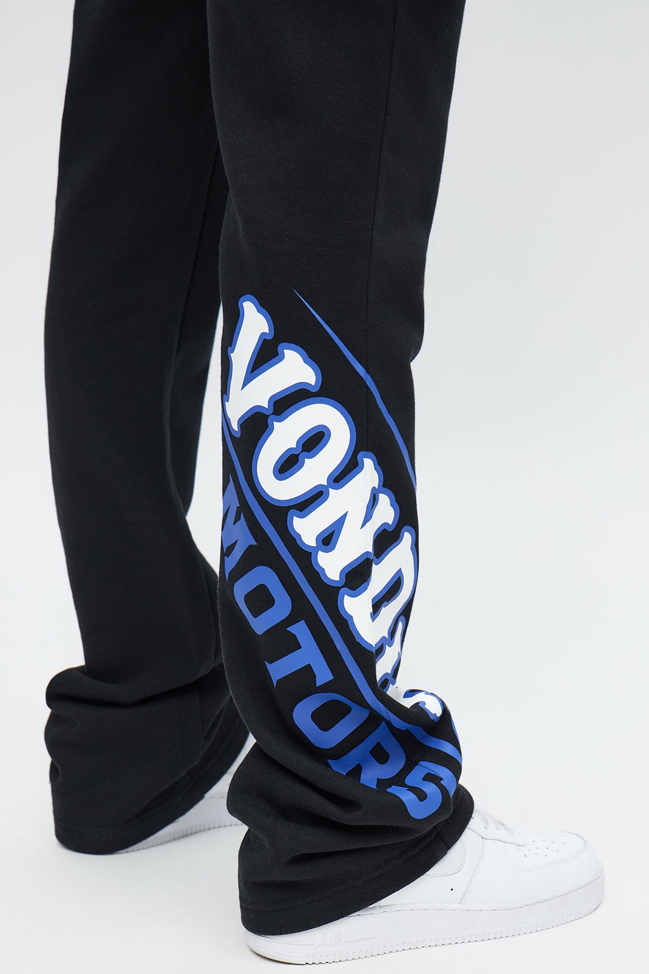 Von Dutch Speed Shop Flared Sweatpants - Black