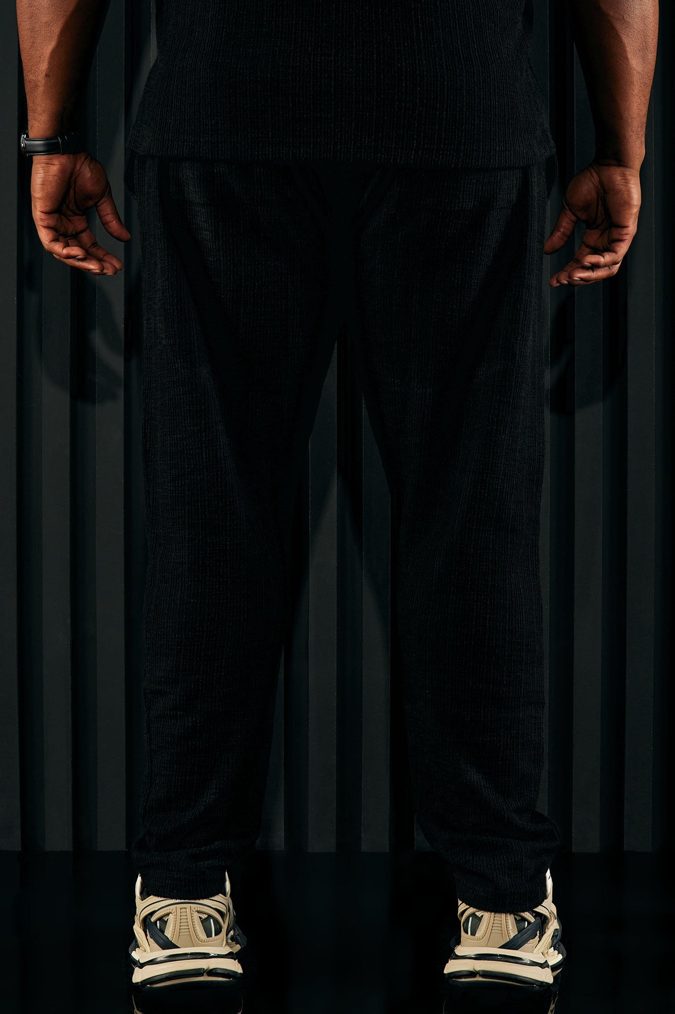 Dean Textured Slim Pants - Black