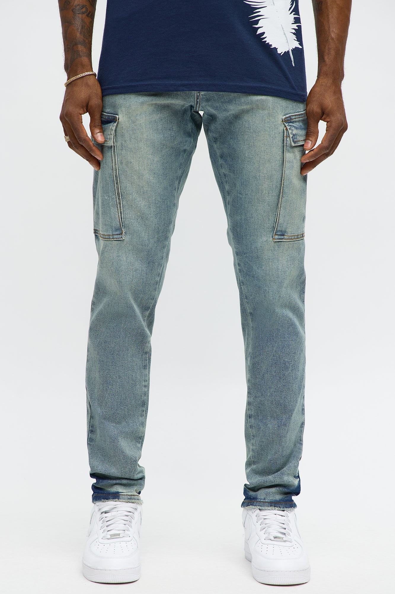 Skinny Keeping It Cool Cargo Jean - Medium Wash