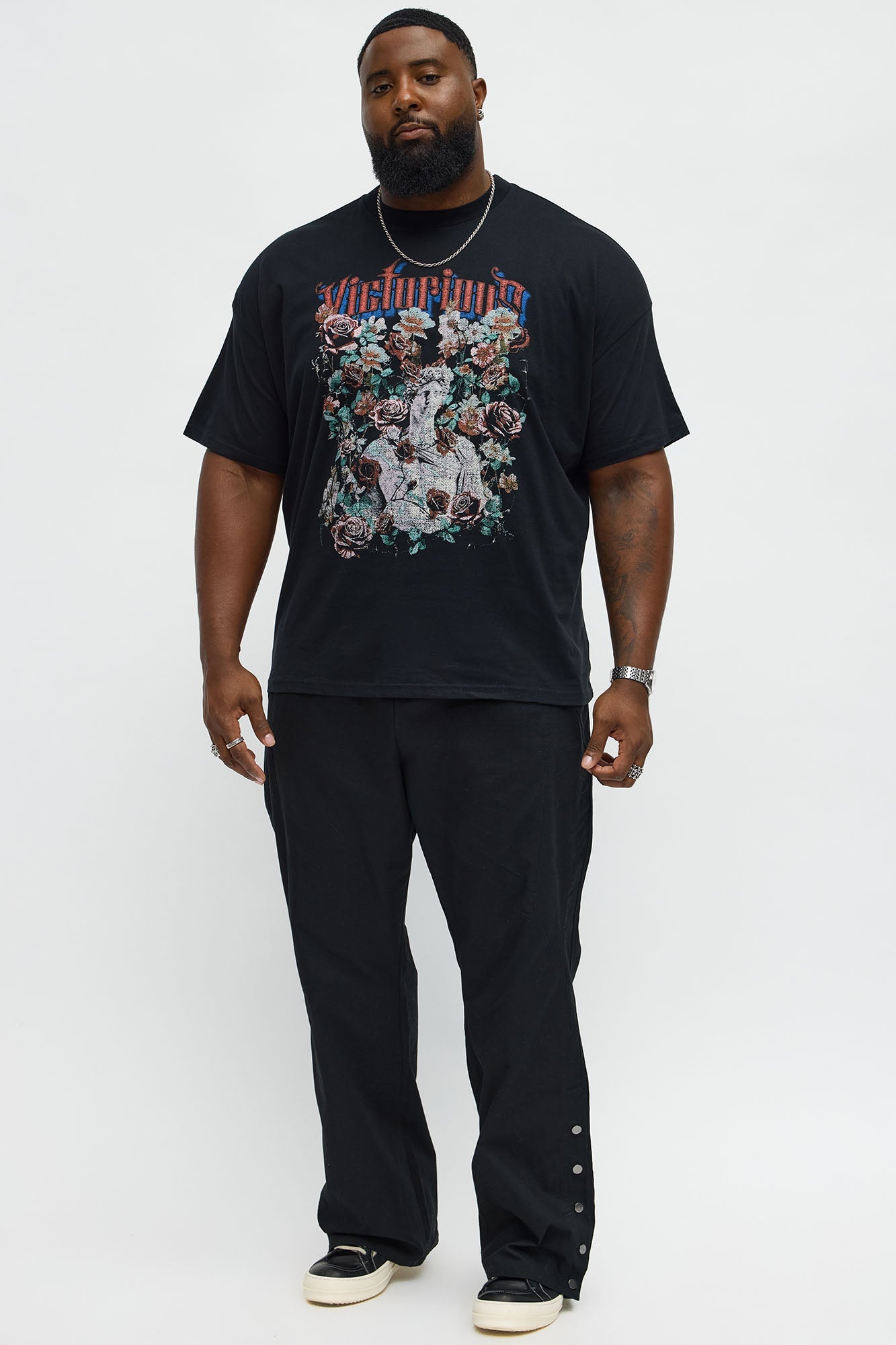 Victorious Flowers Oversized Short Sleeve Tee - Black