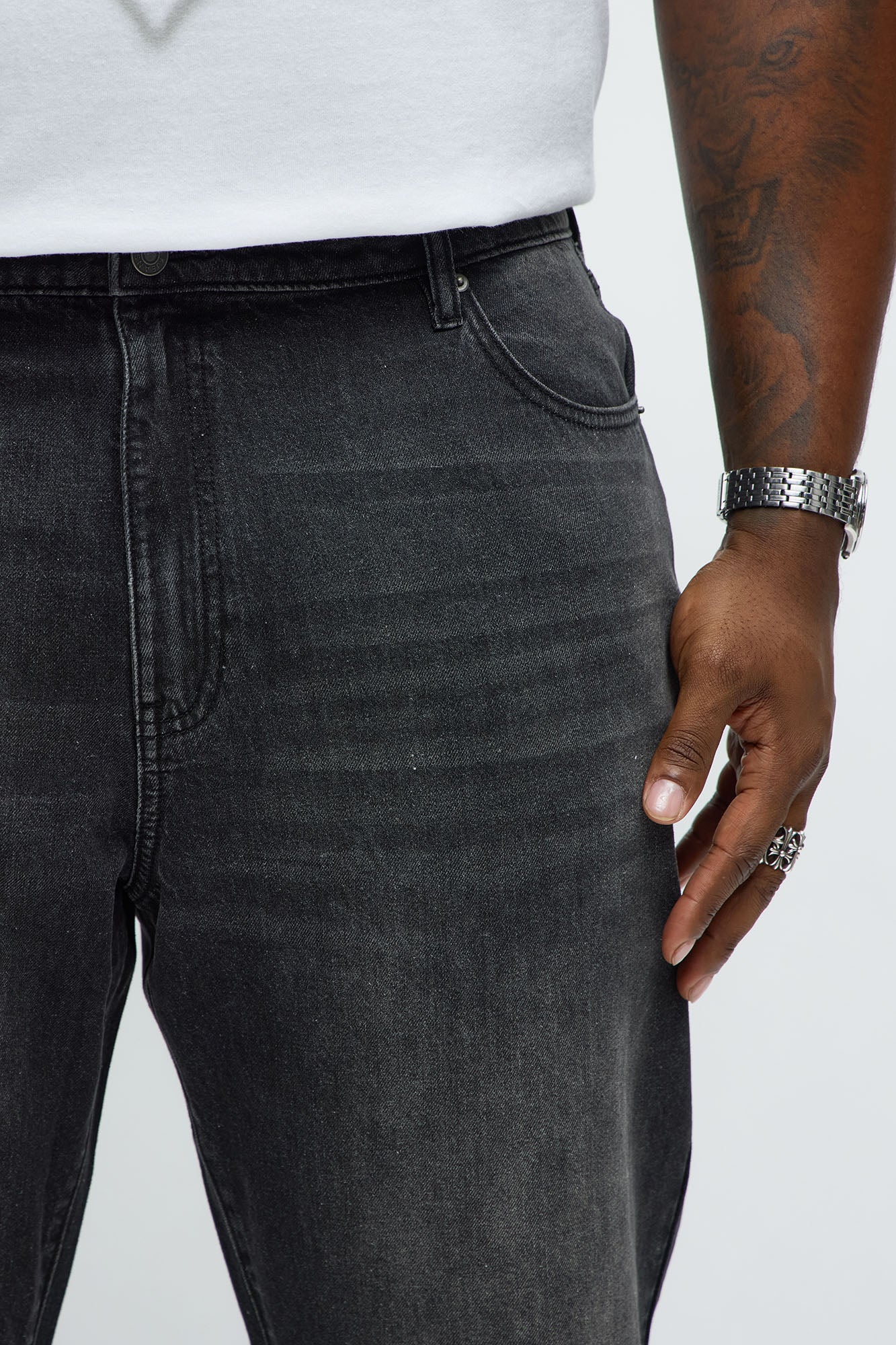 Straight Flare Snapped In Jean - Black Wash