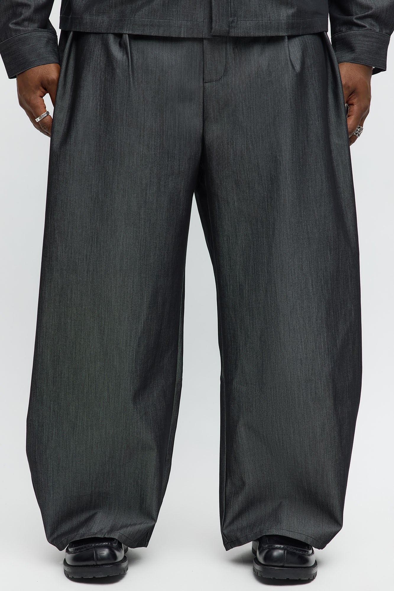 Barrel Bold Flow Trousers - Charcoal
