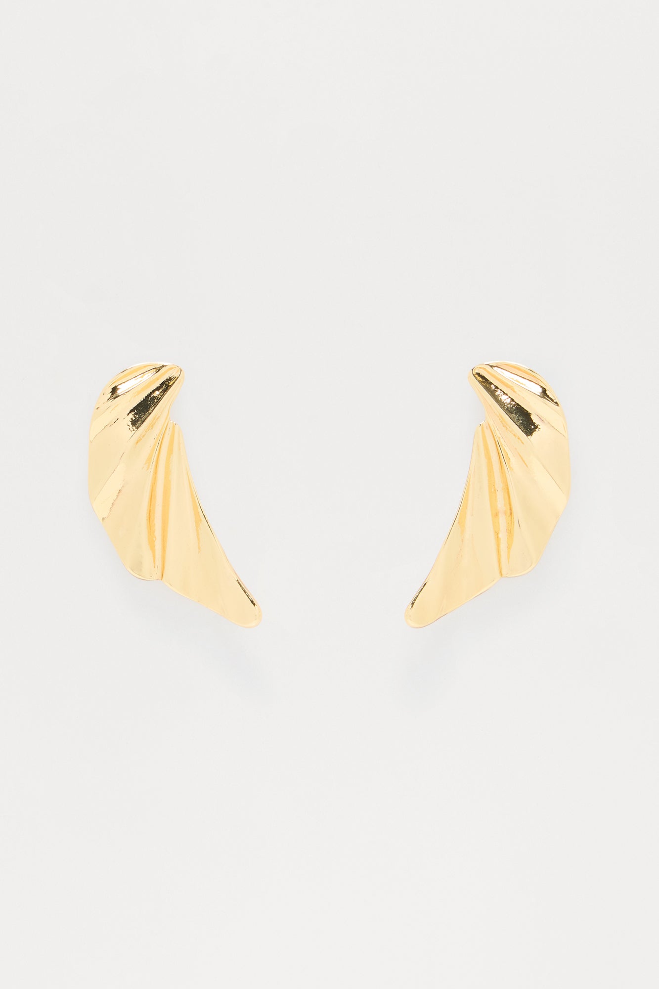 Passerby Drop Earrings - Gold