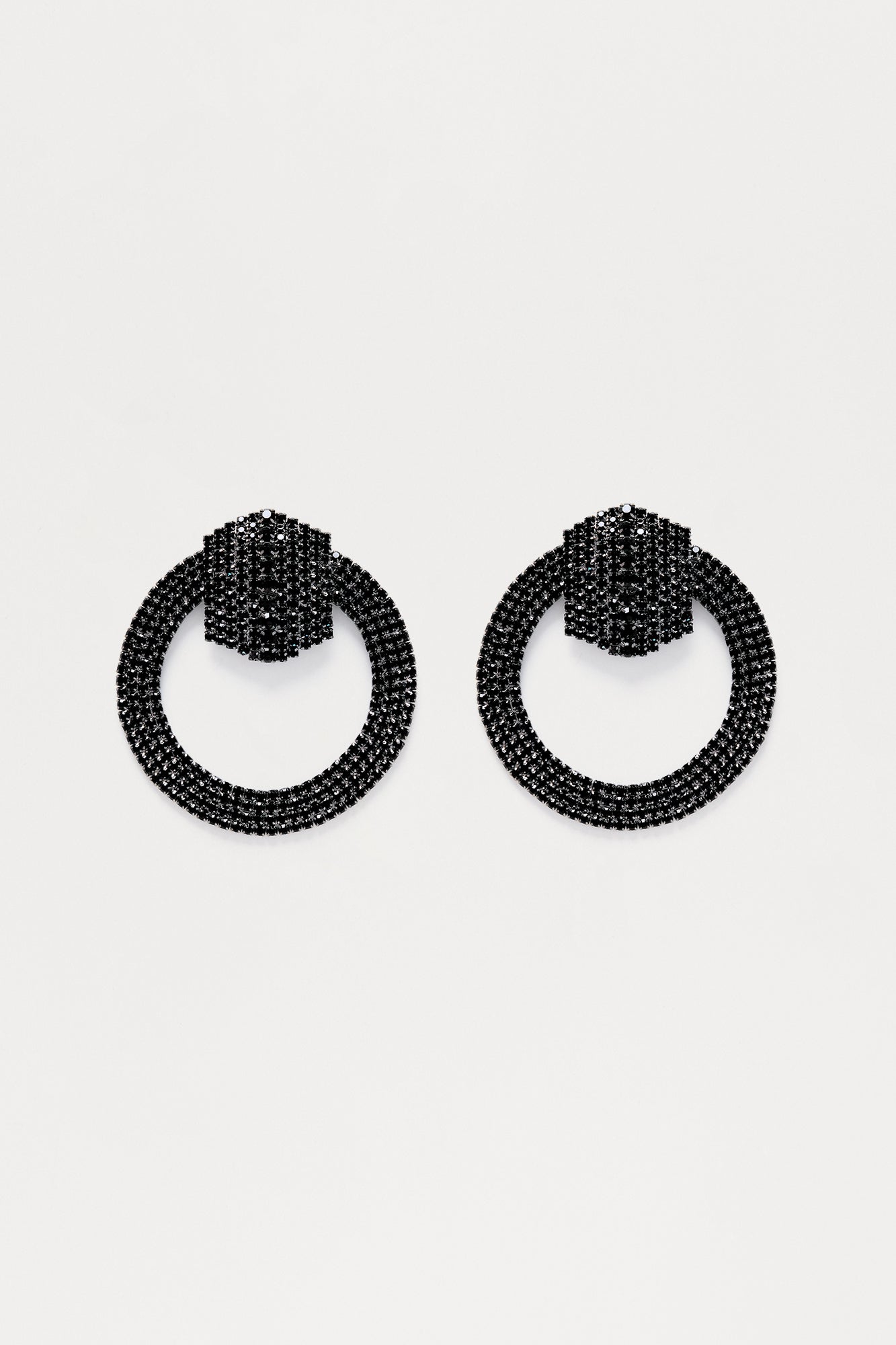 Clean Up Nice Rhinestone Drop Earrings - Black