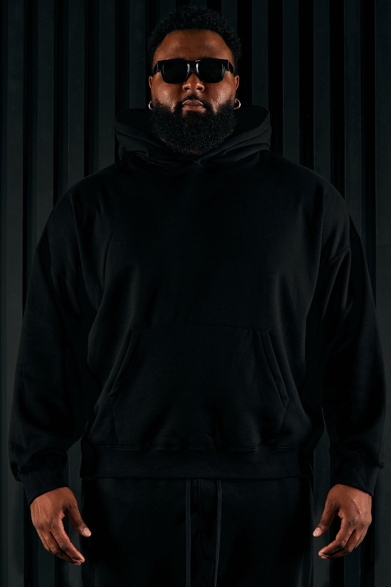 Tyson Oversized Heavyweight Hoodie - Black