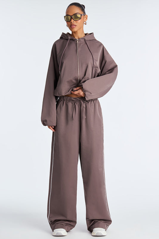Naomi Windbreaker Pant Set - Brown