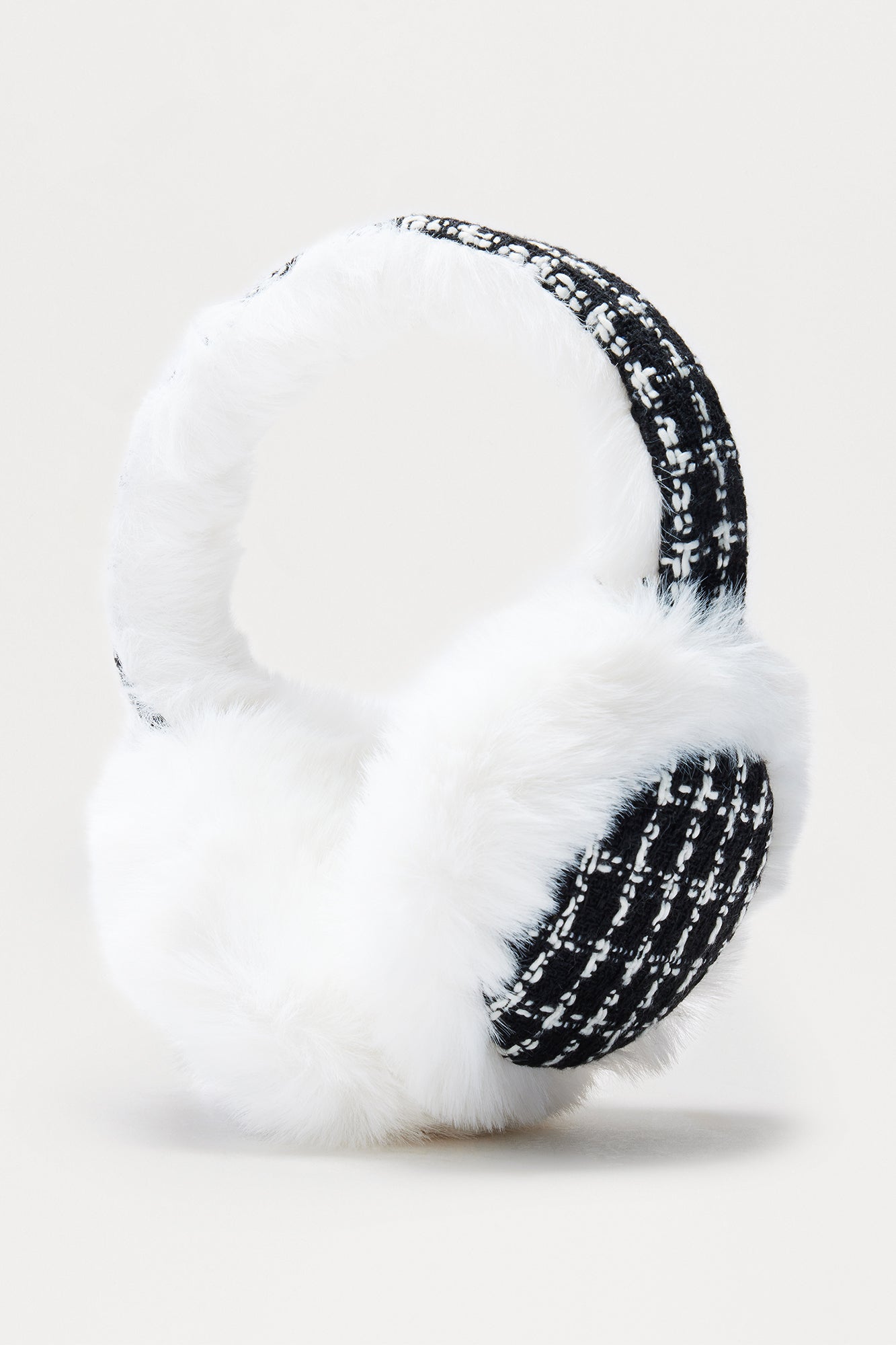 Parisian Girl Earmuffs - Black/White