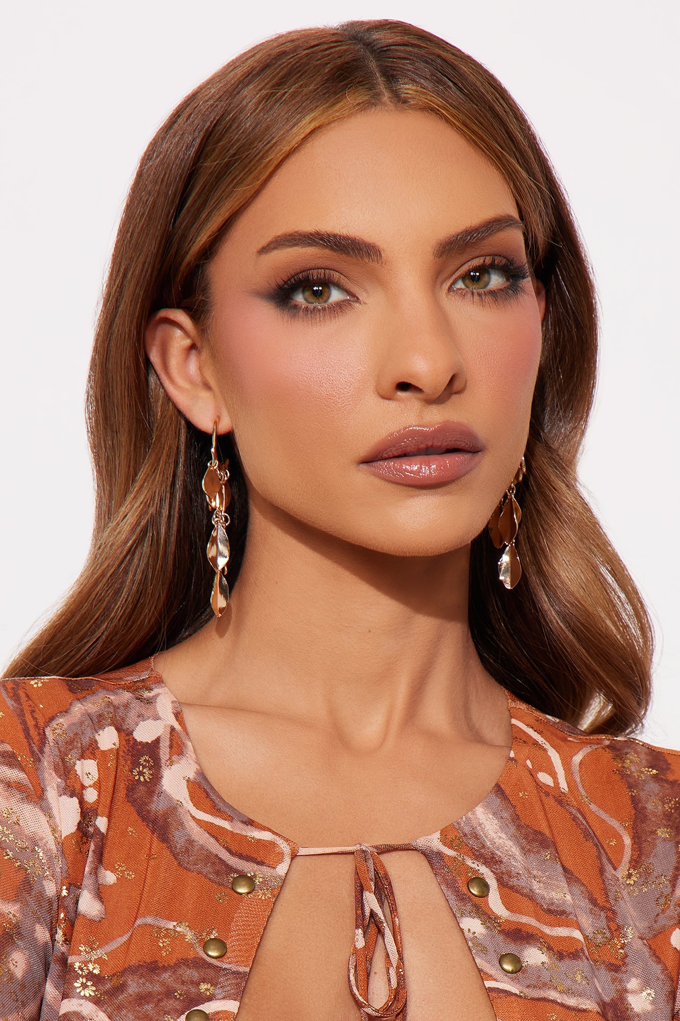 Worry Less Drape Earrings - Gold