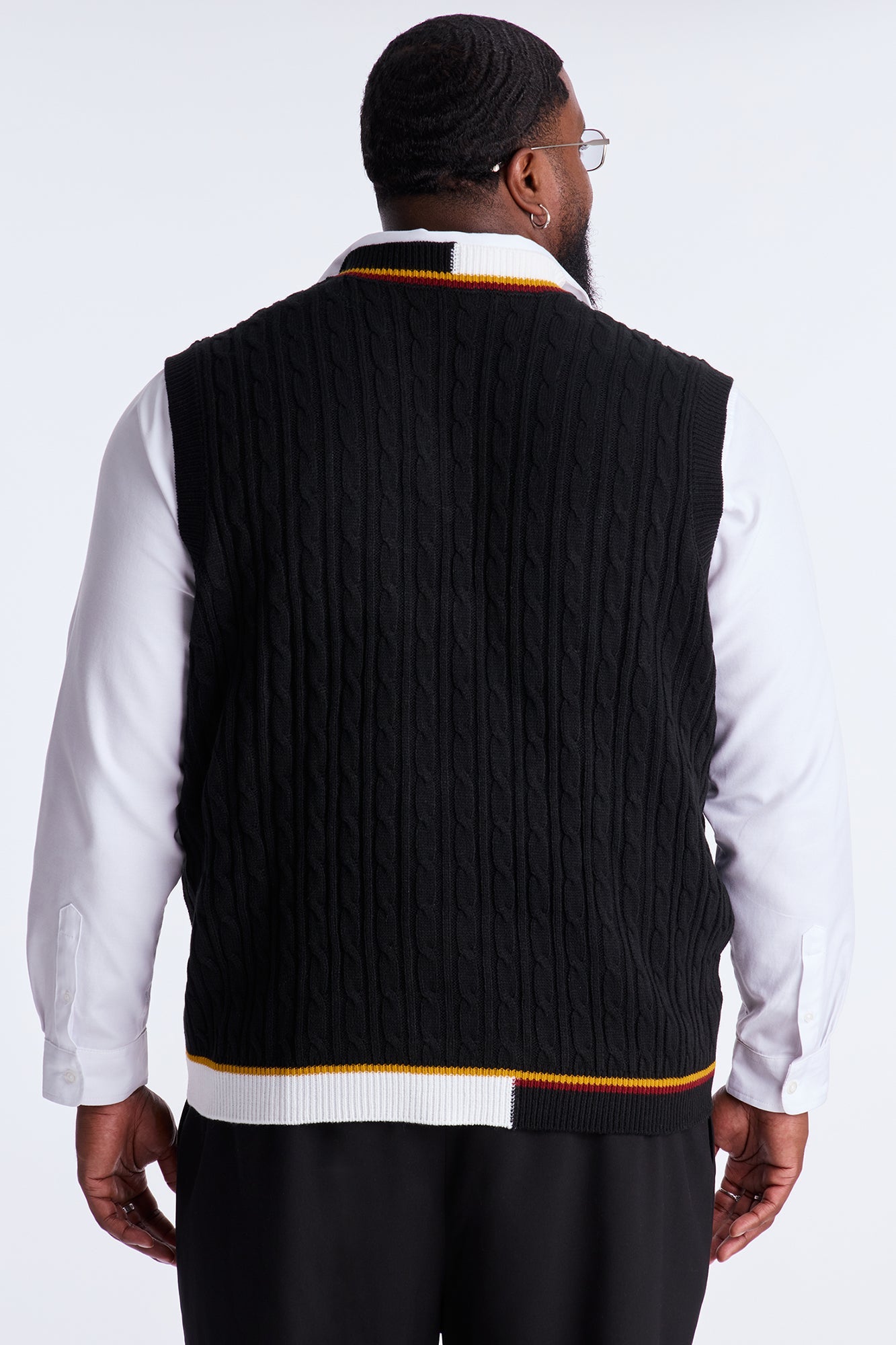 Rowen Cable Knit Sweater Vest - Black/combo