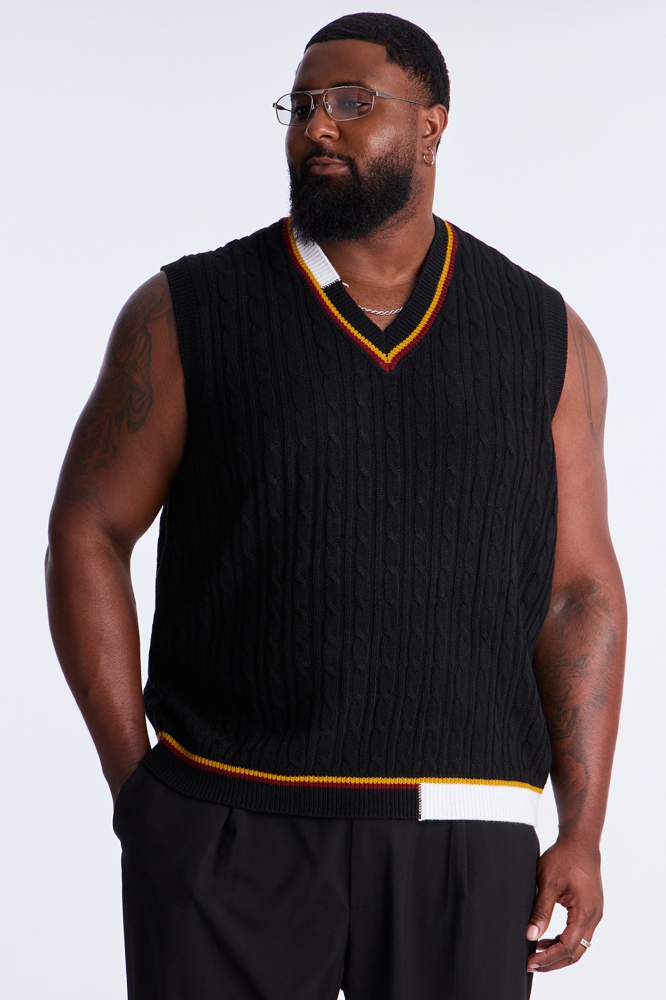 Rowen Cable Knit Sweater Vest - Black/combo